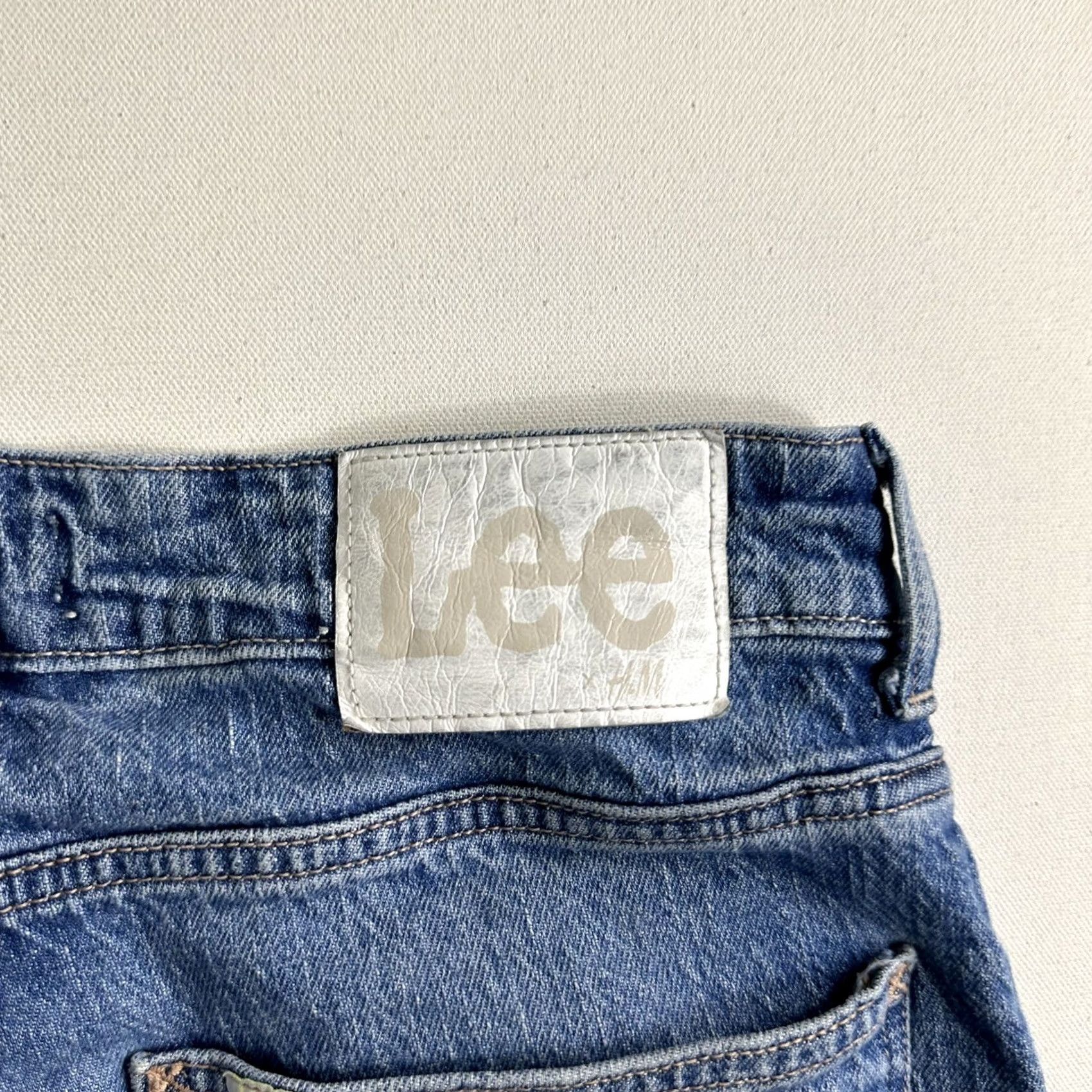 Lee Lee x H&M Denim Jeans Mens Size 30X32 Blue Straight Leg Mid-Rise 5 Pocket Jeans Size US 30 / EU 46 - 5 Thumbnail