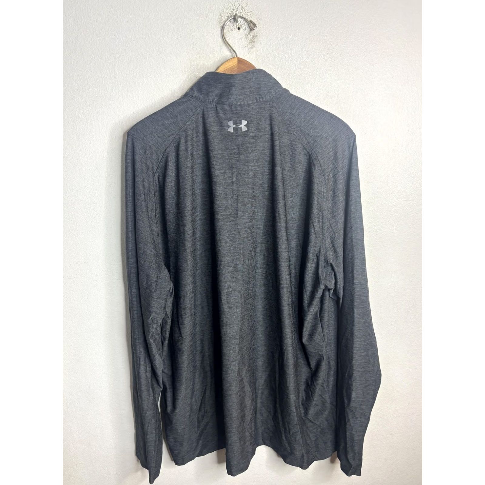 Under Armour Under Armour Pullover Shirt Mens XL Gray Quarter Zip Long Sleeve Athletic Loose Size US XL / EU 56 / 4 - 5 Thumbnail