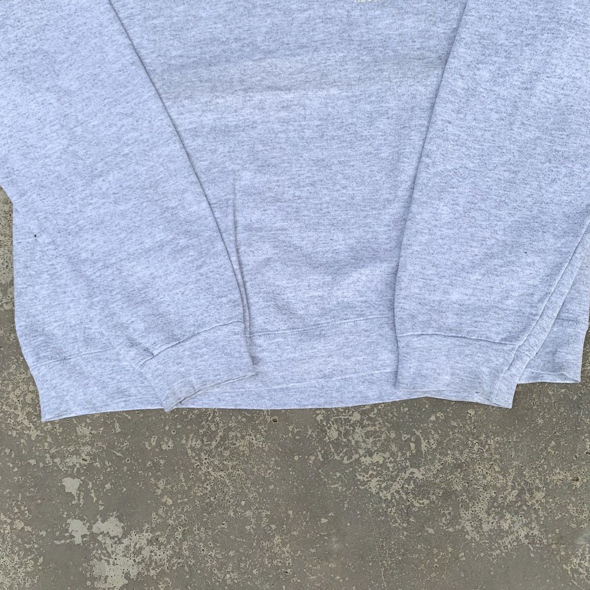 Avirex × Vintage Vintage 90s Life Saver Avirex Usa Crewneck Size US M / EU 48-50 / 2 - 7 Thumbnail