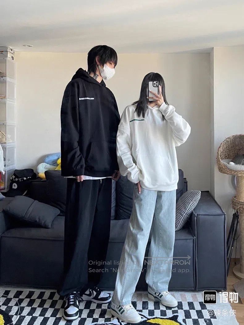 Balenciaga Balenciaga sweatshirt Size US L / EU 52-54 / 3 - 8 Thumbnail