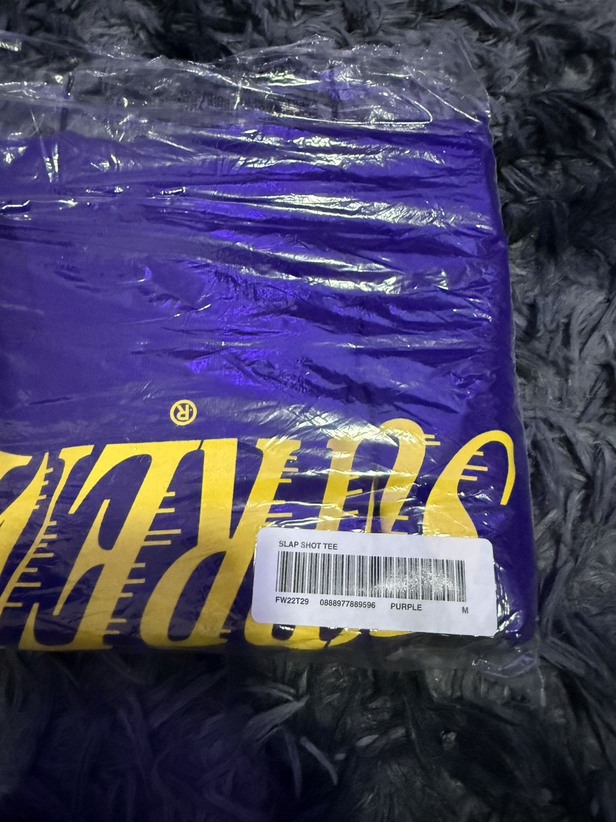 Supreme Supreme Slap Shot Tee FW22 Size US M / EU 48-50 / 2 - 2 Thumbnail