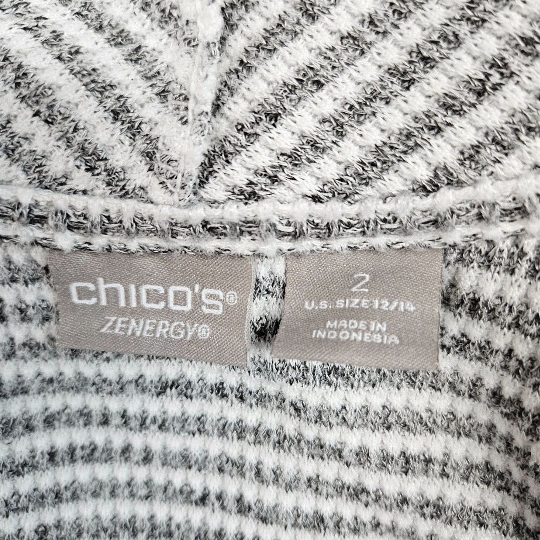 Vintage Chico's Zenergy Cardigan Womens L Gray White Stripe Long Sleeve Shirt Size L / US 10 / IT 46 - 5 Thumbnail