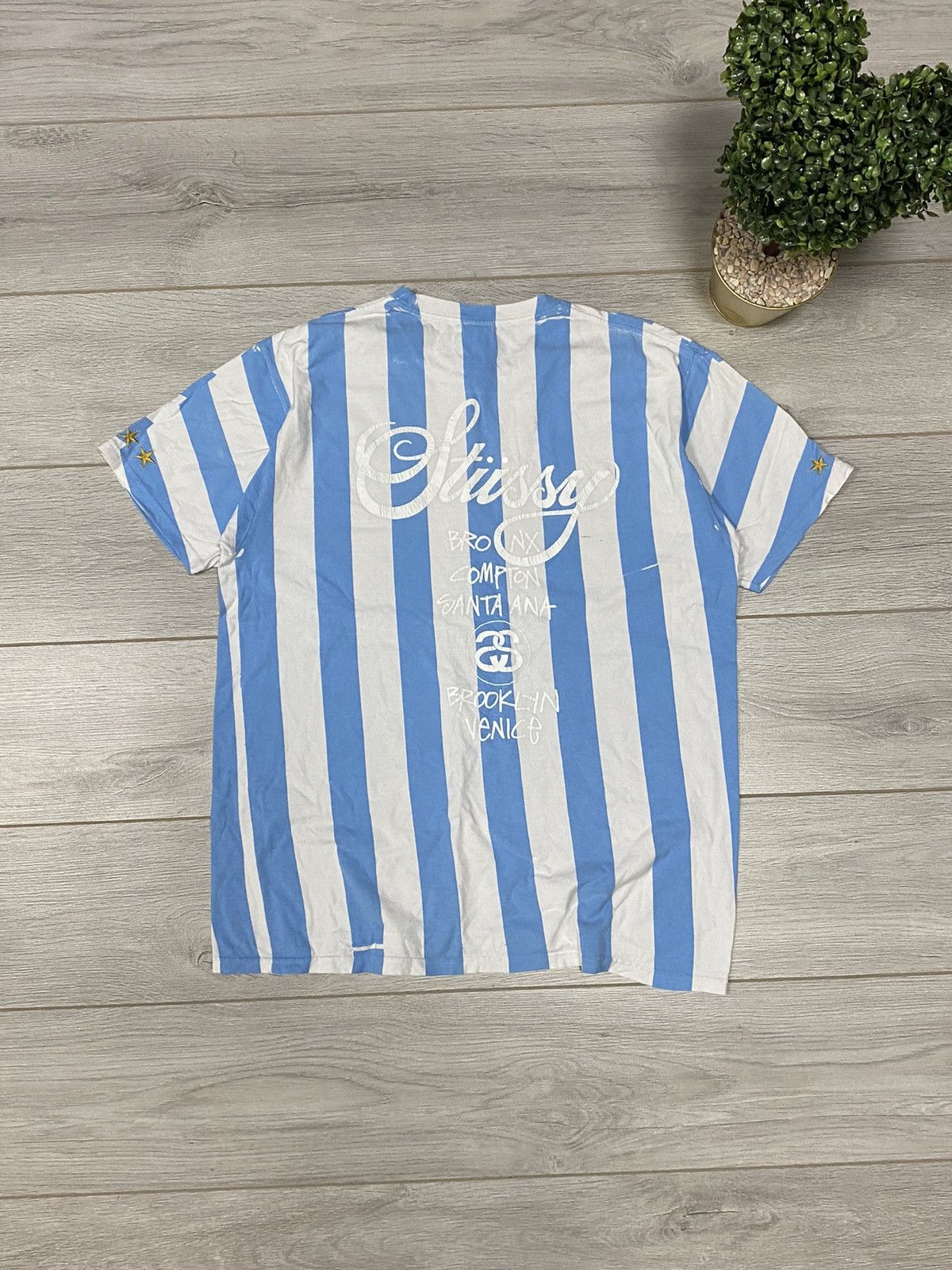Stussy Stussy stripped RARE big logo vintage t-shirt Size US L / EU 52-54 / 3 - 9 Thumbnail