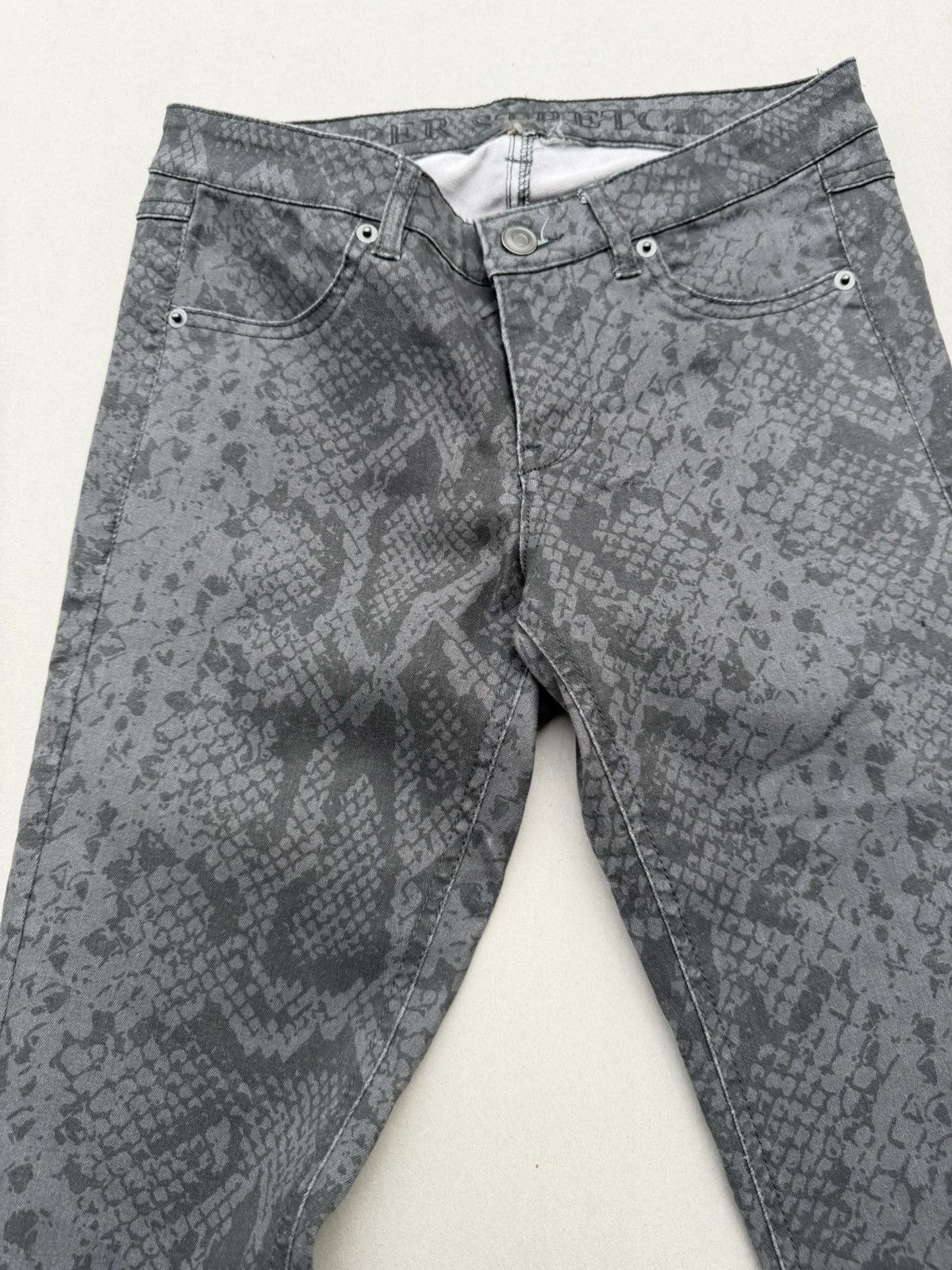 Japanese Brand lace up flare jeans Size US 26 / EU 42 - 2 Thumbnail
