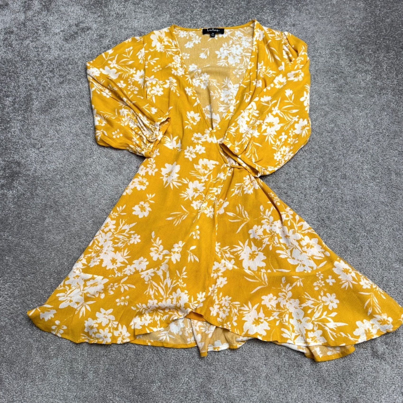 Lulus Lulus Mini Wrapped Ruffle Sun Dress Womens XS Yellow Floral Long Sleeve Dress Size XS / US 0-2 / IT 36-38 - 2 Thumbnail
