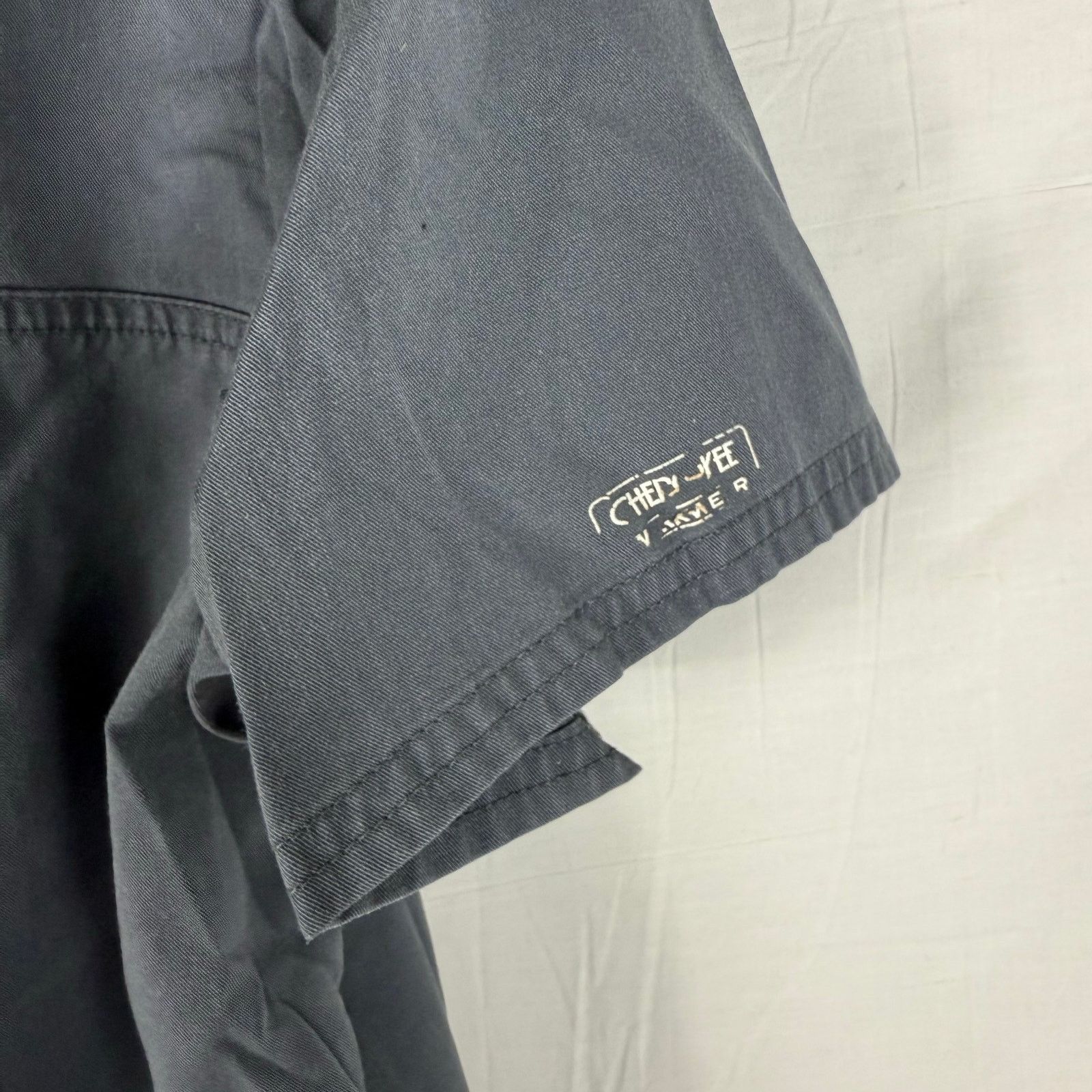 Cherokee Cherokee Scrub Top Lot of 2 XL Pockets Medical Blue Gray Size US L / EU 52-54 / 3 - 5 Thumbnail
