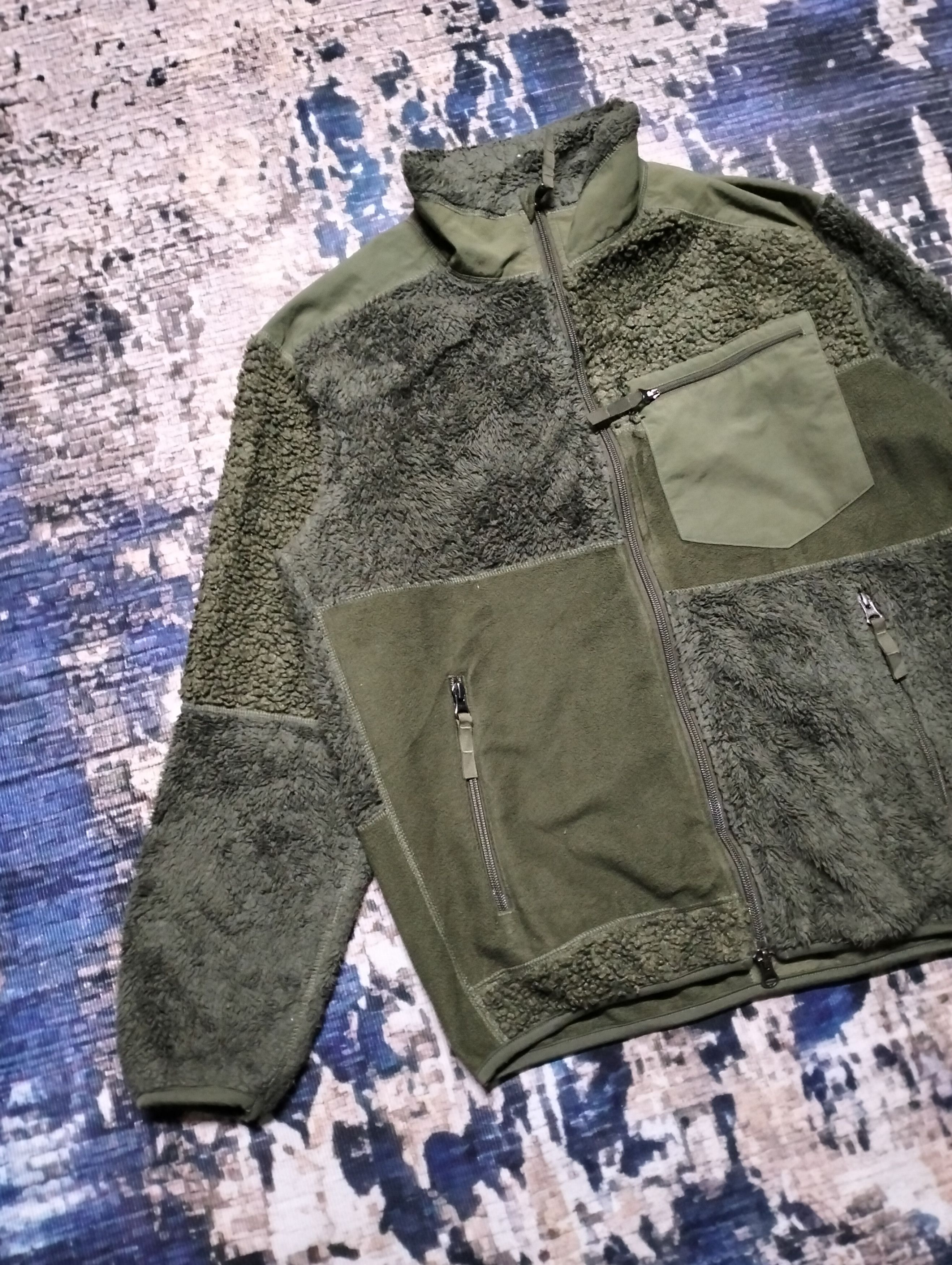 Engineered Garments × Uniqlo ENGINEERED GARMENTS x UNIQLO PATCHWORK SPLIT DEEP PILED JKT Size US S / EU 44-46 / 1 - 6 Thumbnail