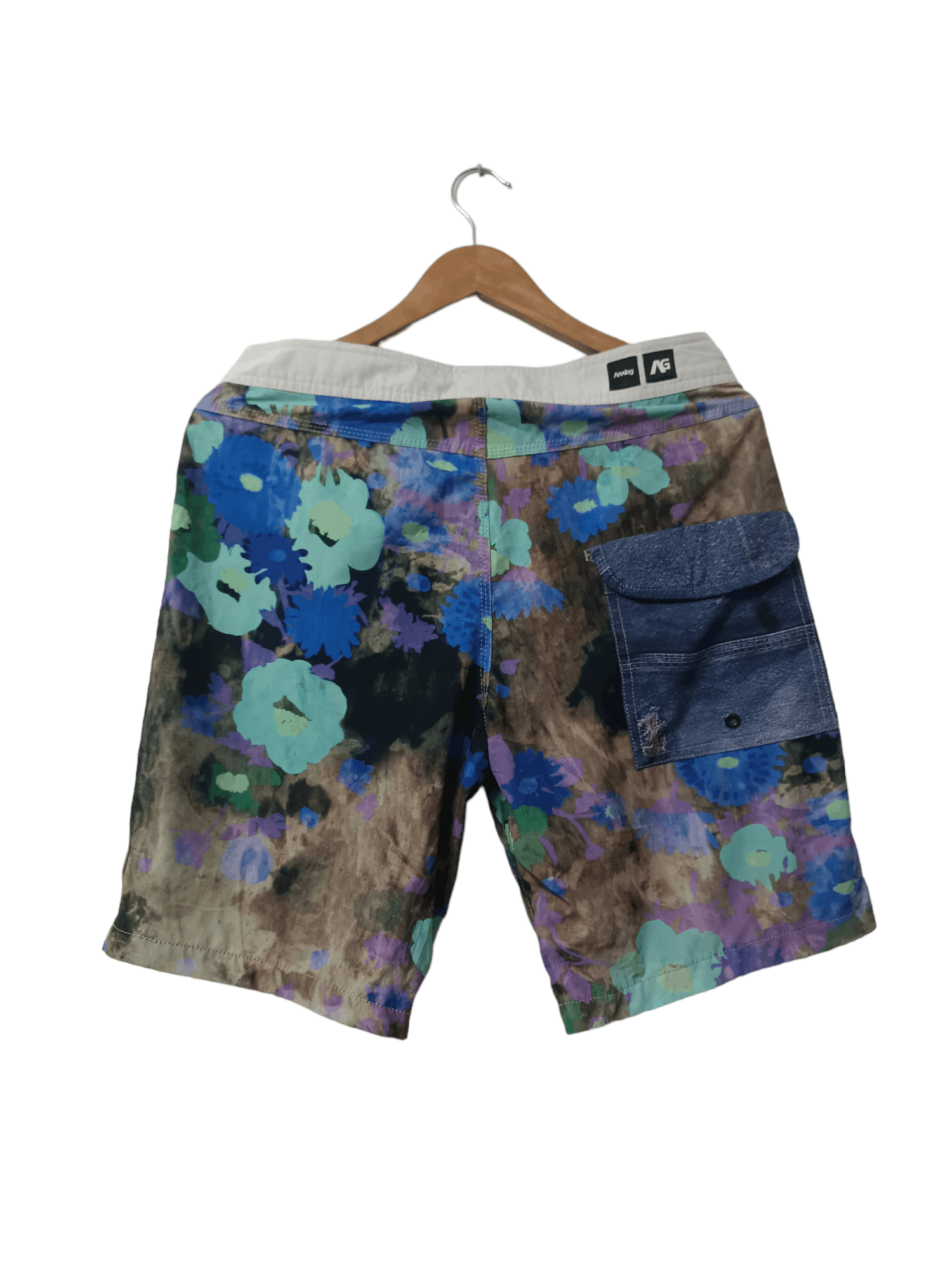 Analog Analog AG board shorts floral Size US 32 / EU 48 - 2 Thumbnail