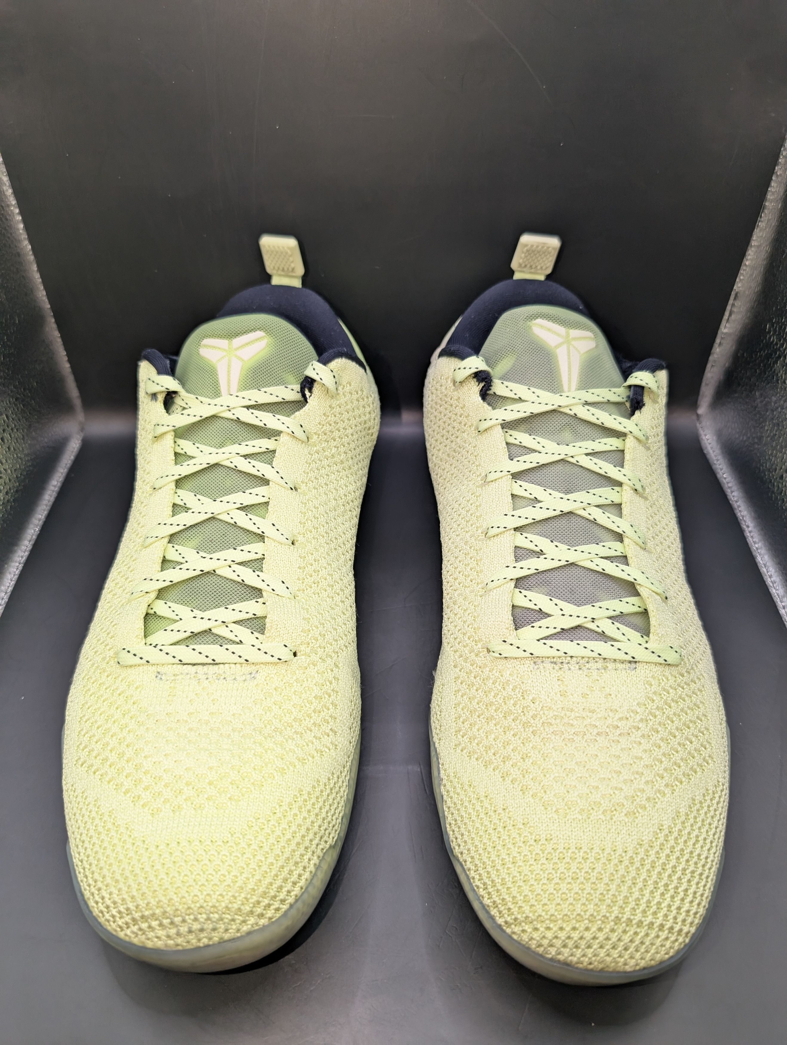 Nike Nike Kobe 11 Elite 4KB Ghost of Christmas Past VNDS Size US 13 / EU 46 - 3 Thumbnail