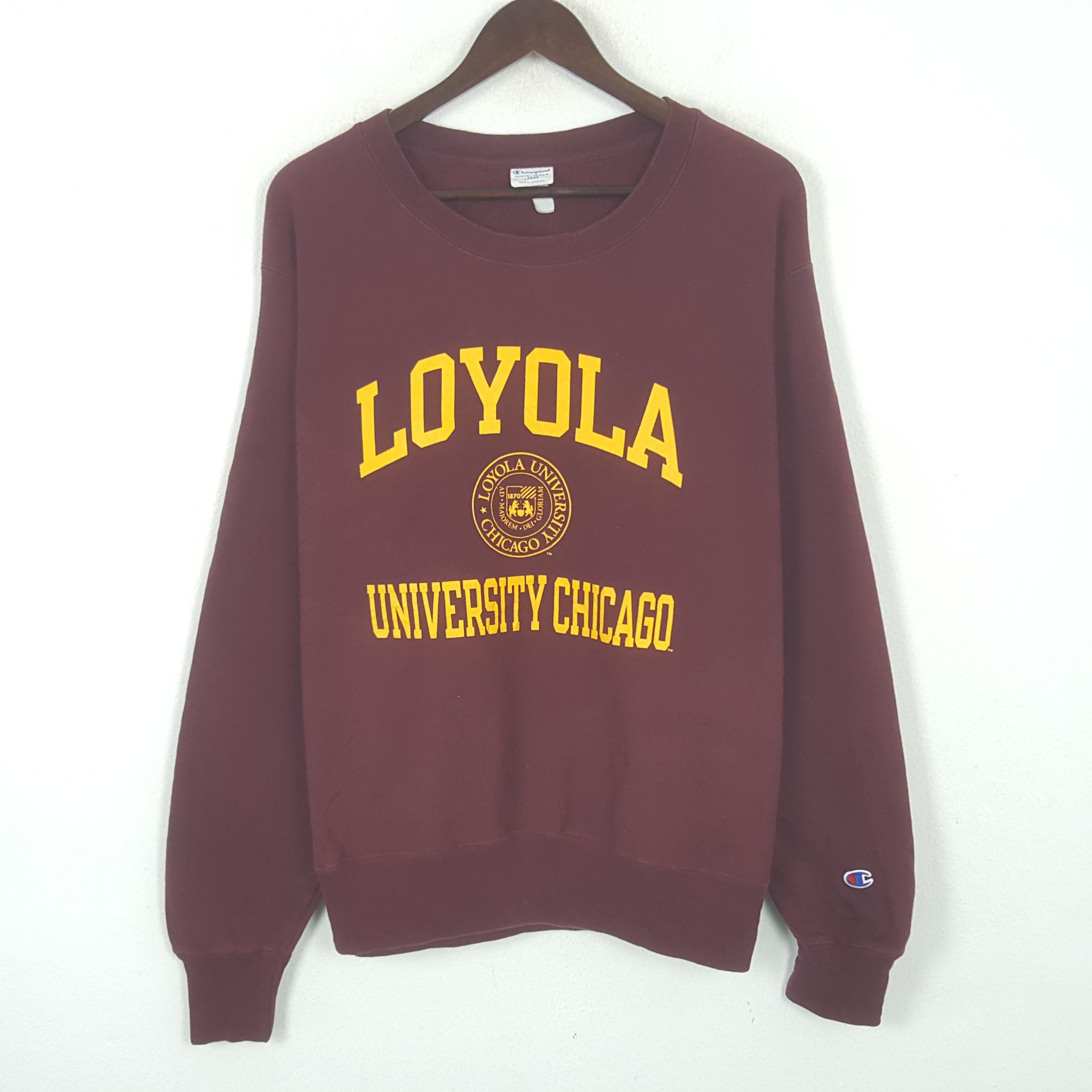 Other Vintage Loyola University Chicago Sweatshirt Size US L / EU 52-54 / 3 - 1 Thumbnail