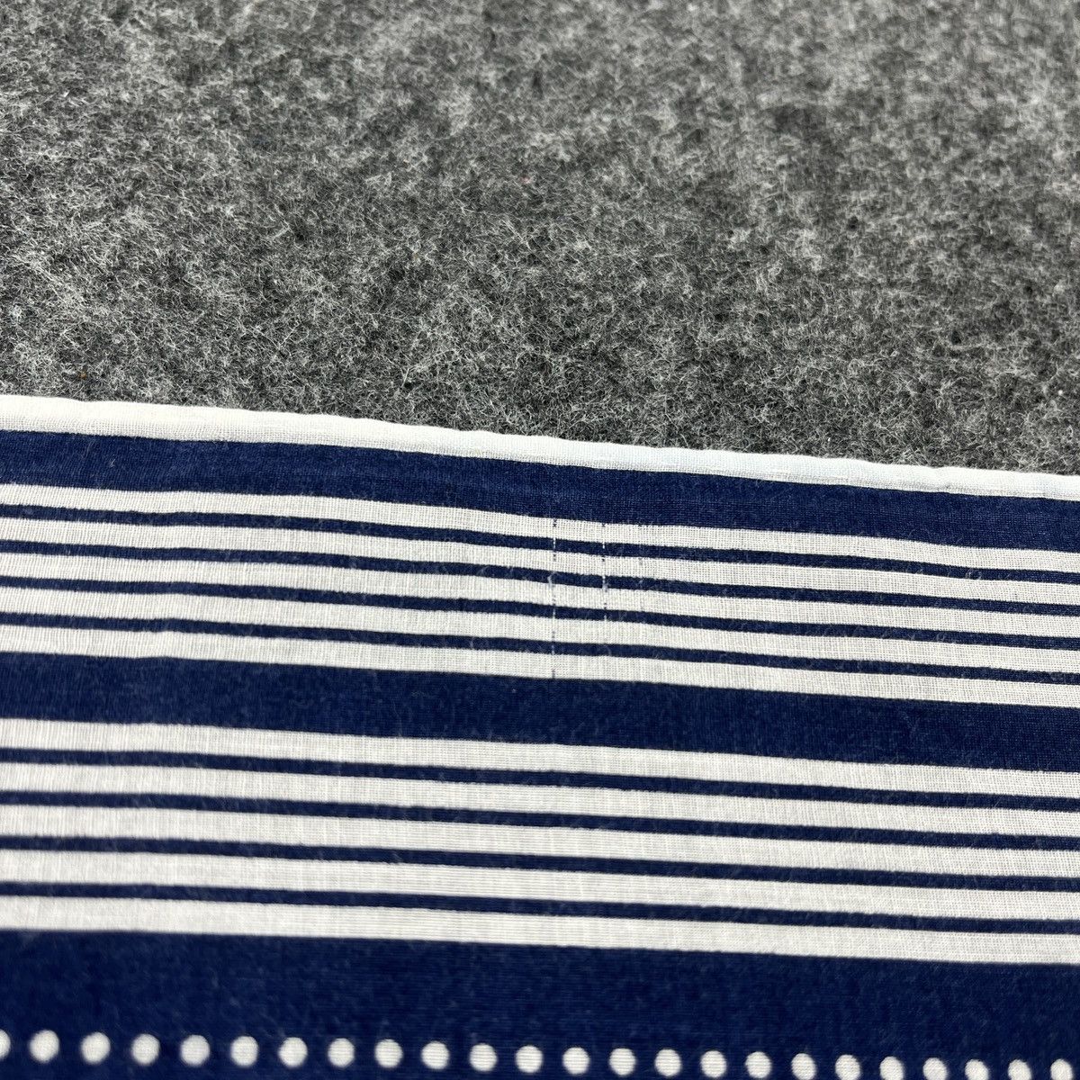 Vintage × Yves Saint Laurent Yves Saint Laurent Handkerchief / Bandana / Neckerchief B008 Size ONE SIZE - 5 Thumbnail