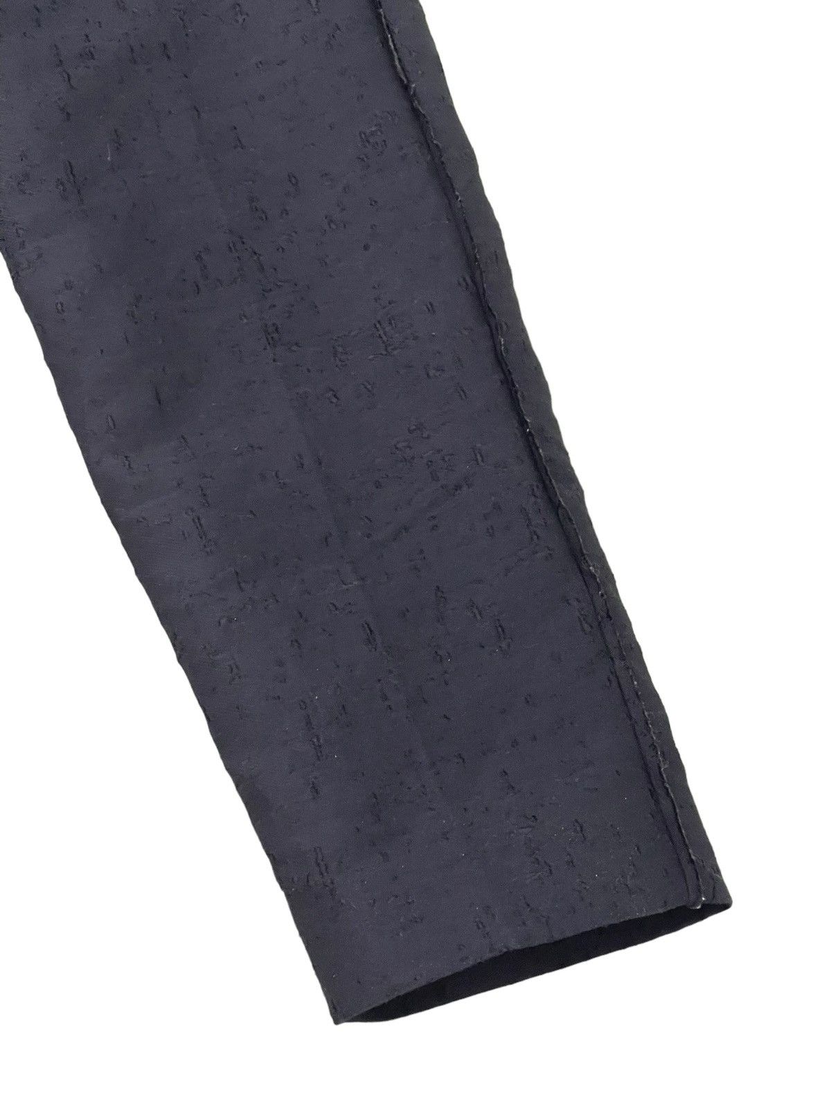 Le Grande Bleu (L.G.B.) Slim Tapered Diesel Full Distress Pattern Double Waist 8🟦8 Size US 31 - 4 Thumbnail