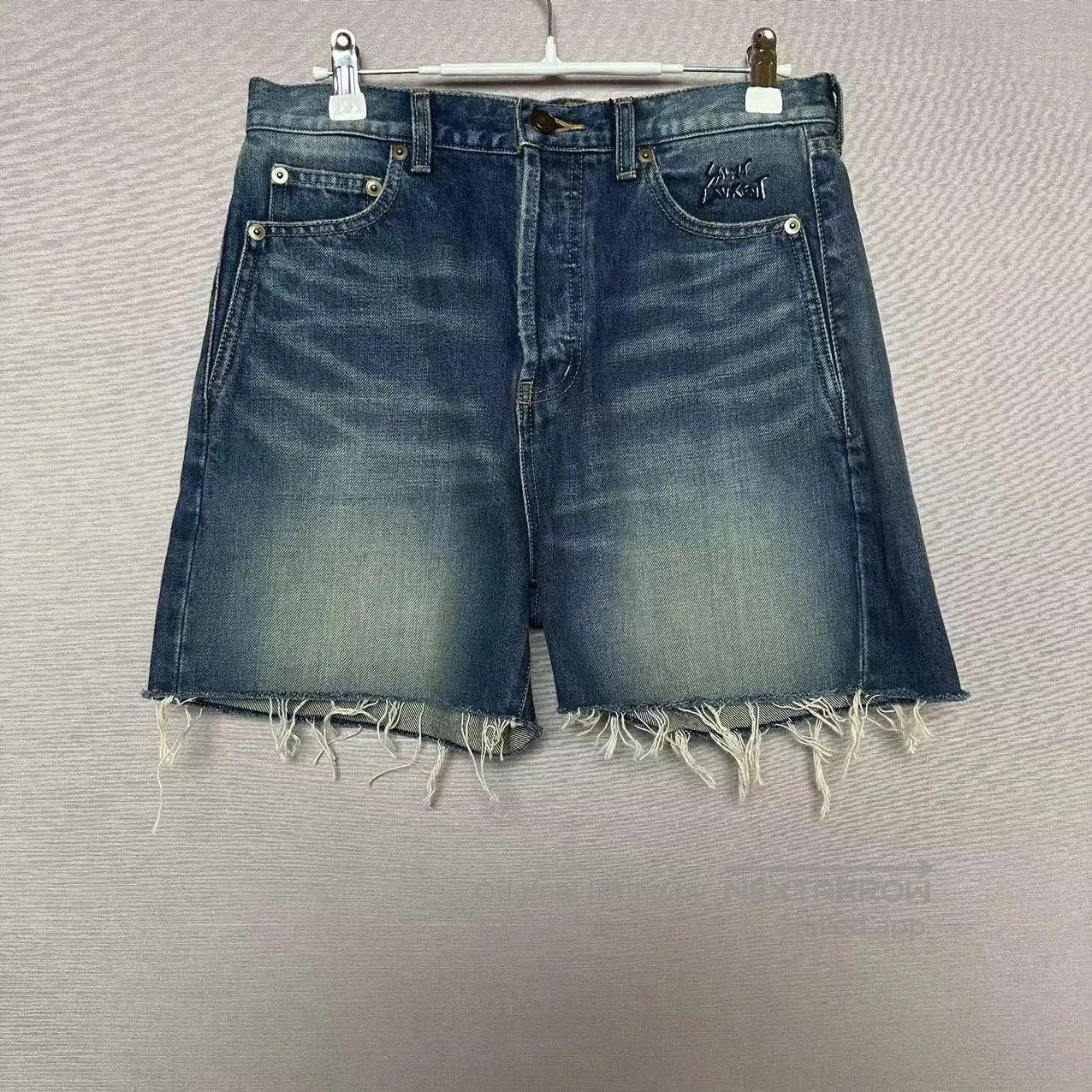 Saint Laurent Paris Saint Laurent Blue Frayed Denim Shorts. Size 28" / US 6 / IT 42 - 1 Thumbnail