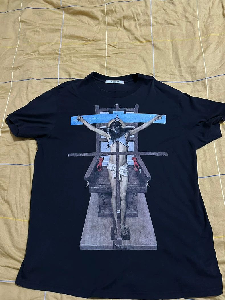 Givenchy Givenchy Distressed hooded sweater, unworn, size M Size US XS / EU 42 / 0 - 1 Thumbnail