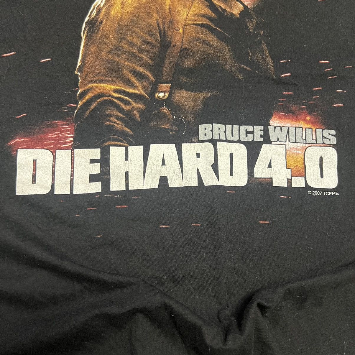 Vintage RARE 2007 Bruce Willis DIE HARD 4.0 Movie Tee T shirt Size US L / EU 52-54 / 3 - 3 Thumbnail