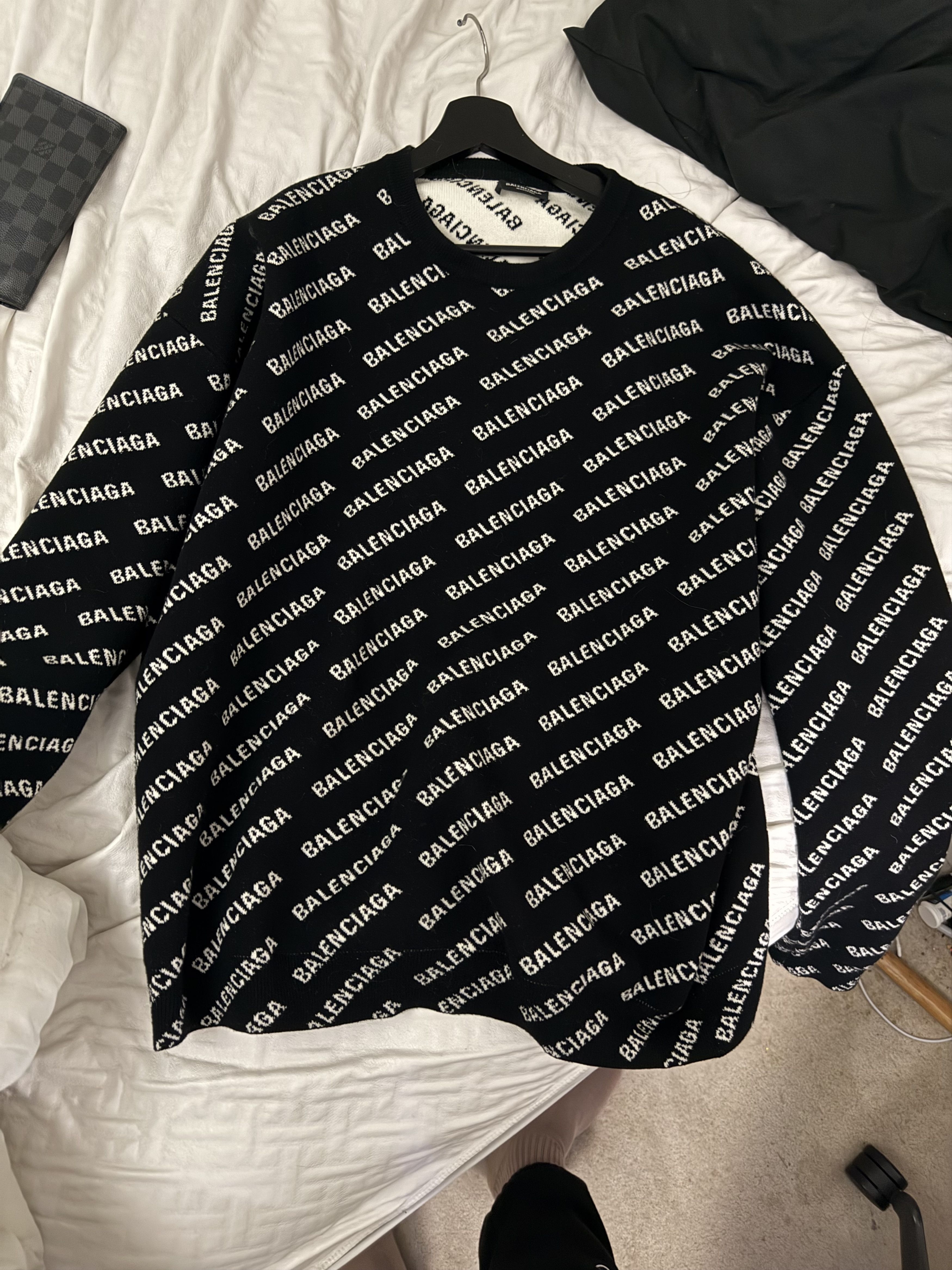 Balenciaga logo knit sweater