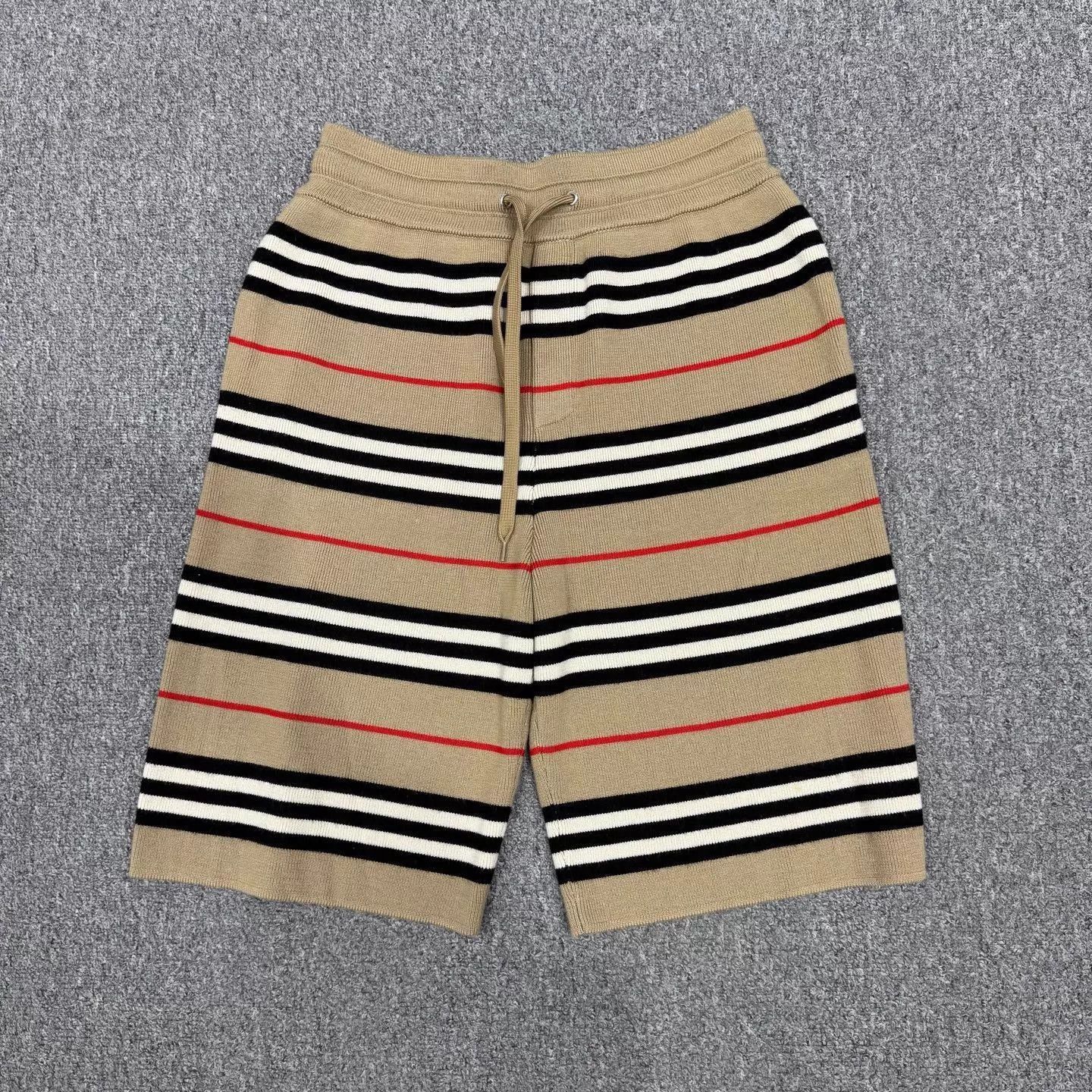 Burberry Beige Striped Knit Shorts with Drawstring Size US 34 / EU 50 - 1 Thumbnail
