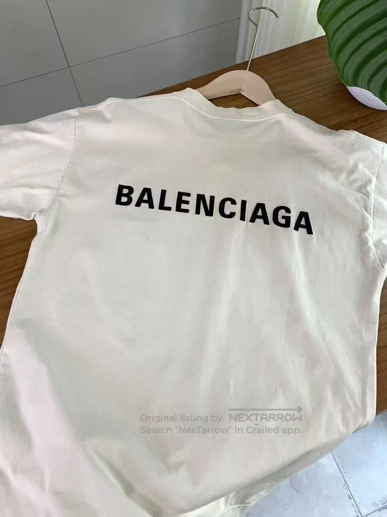 Balenciaga Balenciaga Front and Back Embroidered Letter Logo Short Sl Size US XS / EU 42 / 0 - 6 Thumbnail