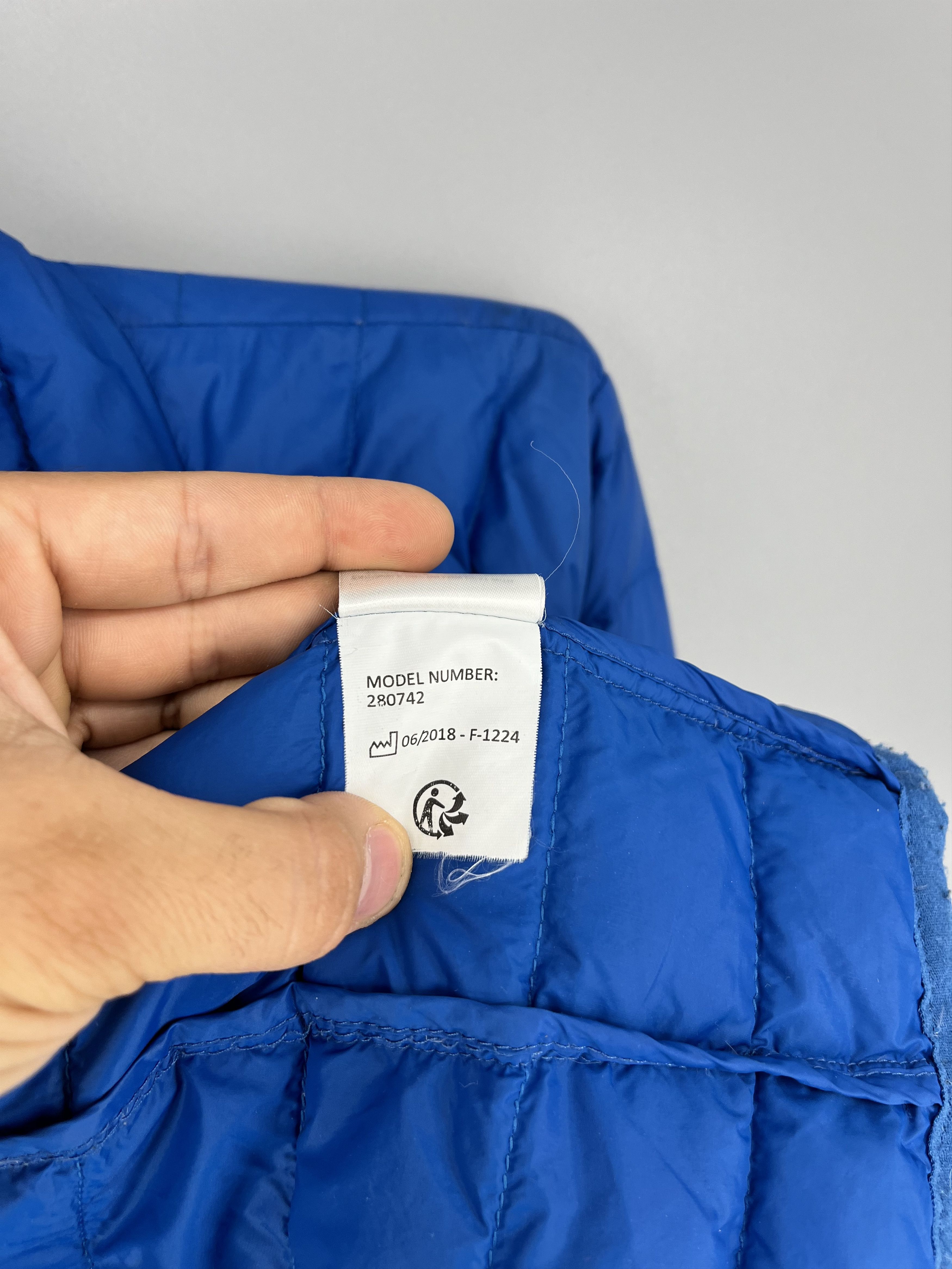 Vintage Vintage McKinley Micro Puffer jacket Mens Size M Size US M / EU 48-50 / 2 - 13 Thumbnail