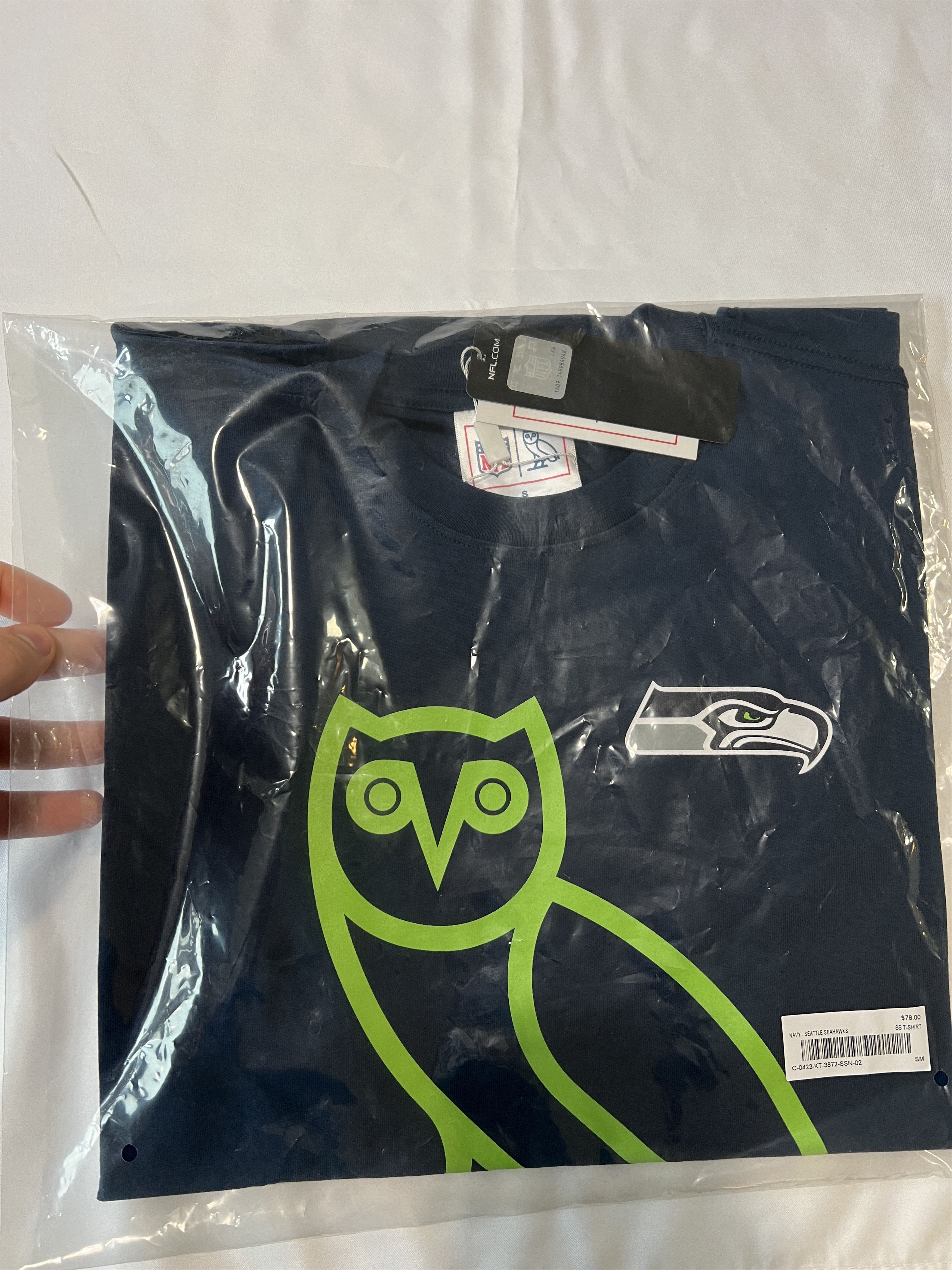 Drake OVO x NFL SEATTLE SEAHAWKS OG T-SHIRT Size US S / EU 44-46 / 1 - 2 Thumbnail