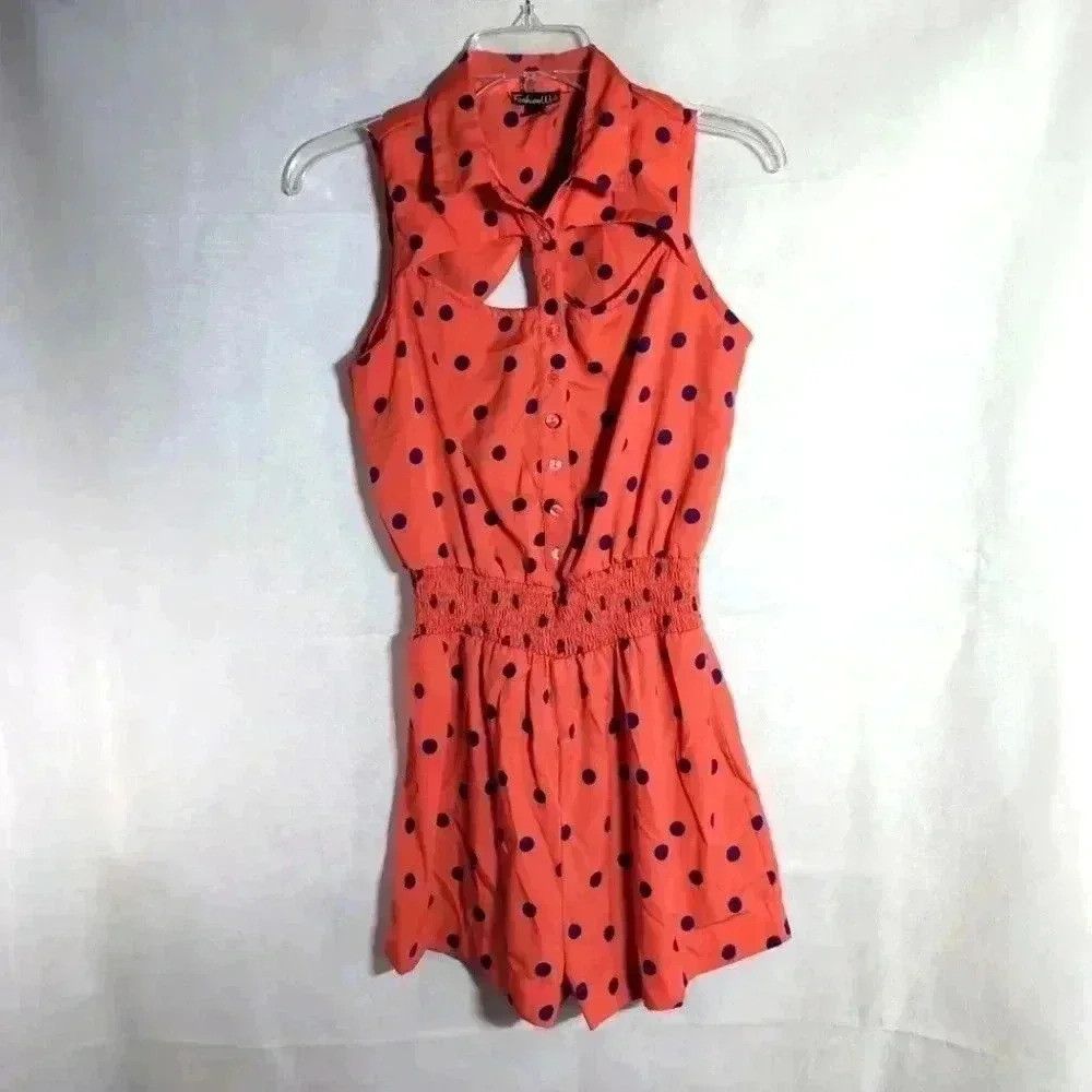 Designer Pink and Blue Poka Dot Jumper Shorts Peek a Boo sz M Size 28" / US 6 / IT 42 - 1 Thumbnail