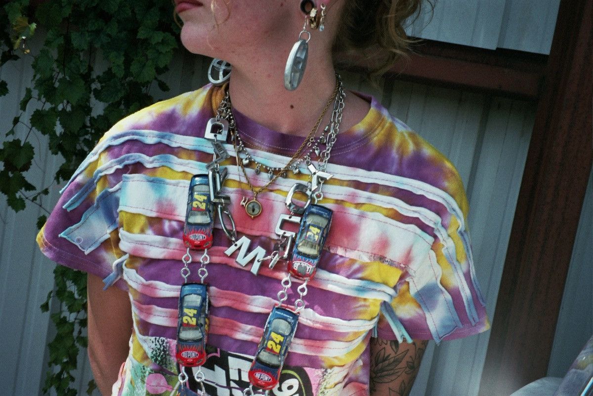 Other 1/1 Your World upcycled jeff gordon rosary style necklace Size ONE SIZE - 1 Thumbnail