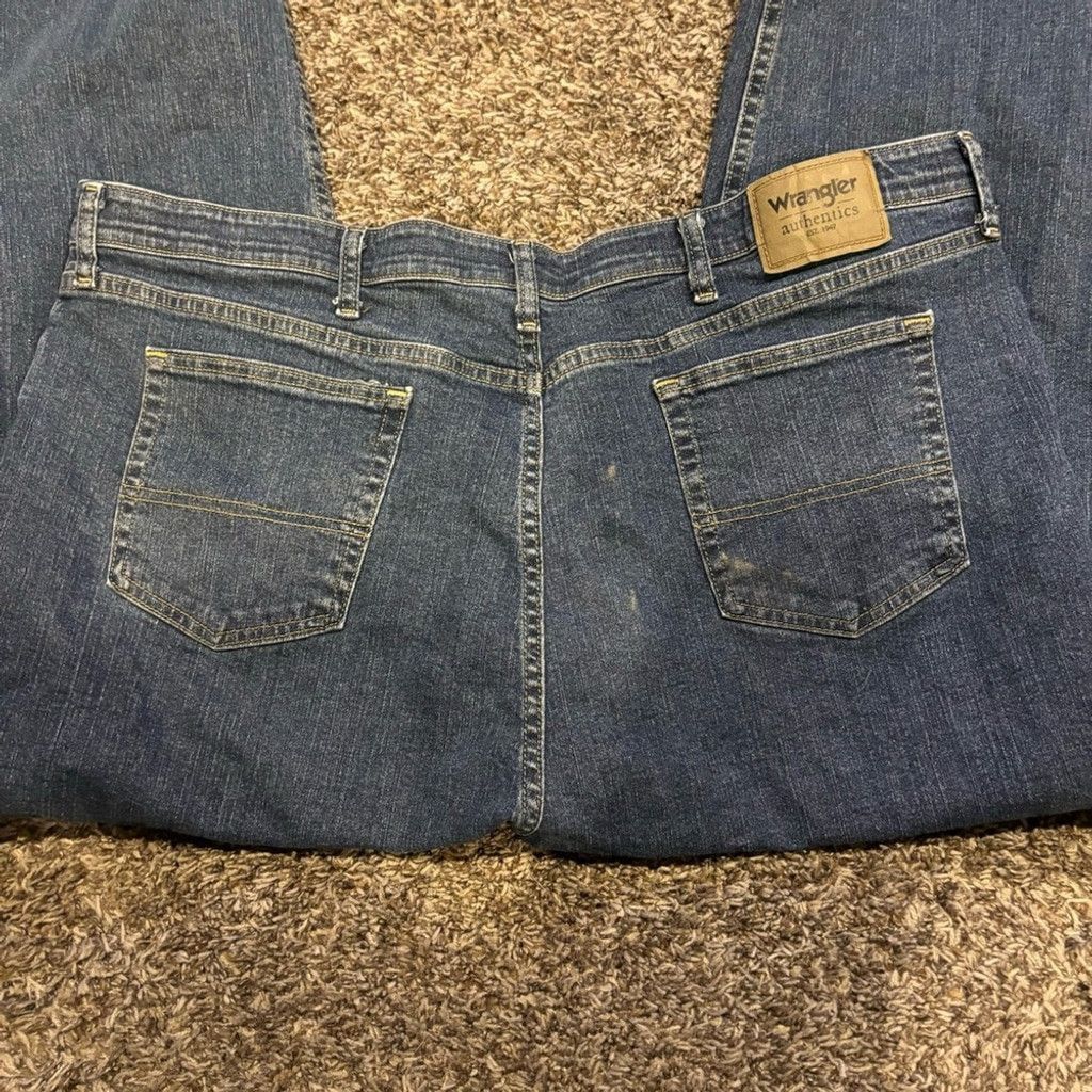 Wrangler Men’s Wrangler Authentics Jeans Size US 44 / EU 60 - 1 Thumbnail