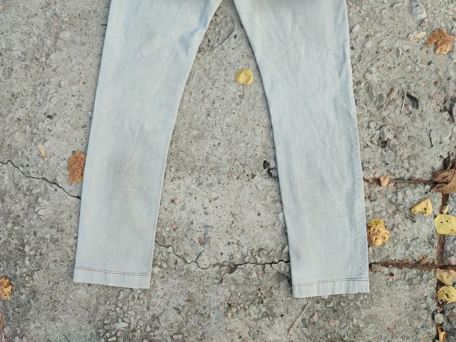 Dolce & Gabbana Dolce & Gabbana distressed grey denim Size US 34 / EU 50 - 9 Thumbnail