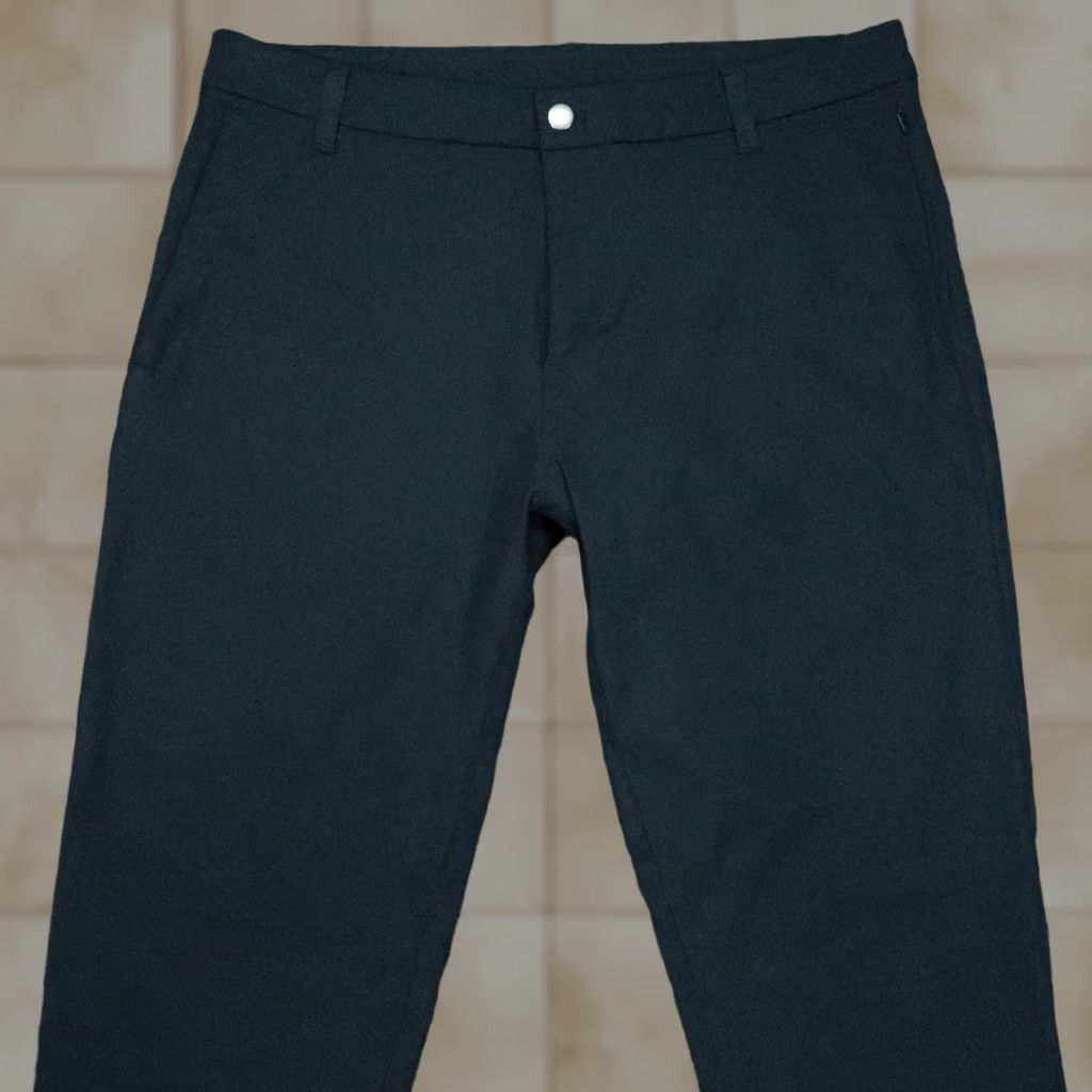 Lululemon Lululemon Pants Mens 34x32 Blue Commission Classic Fit Trouser Warpstreme Size US 34 / EU 50 - 1 Thumbnail