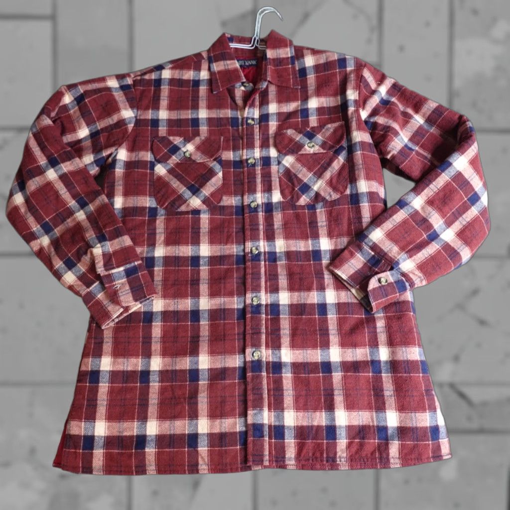 Vintage VINTAGE American Vintage Jacket Plaid Red Long Sleeve Flannel Quilted Lined Cotton Button Size M Mens Size US M / EU 48-50 / 2 - 1 Thumbnail