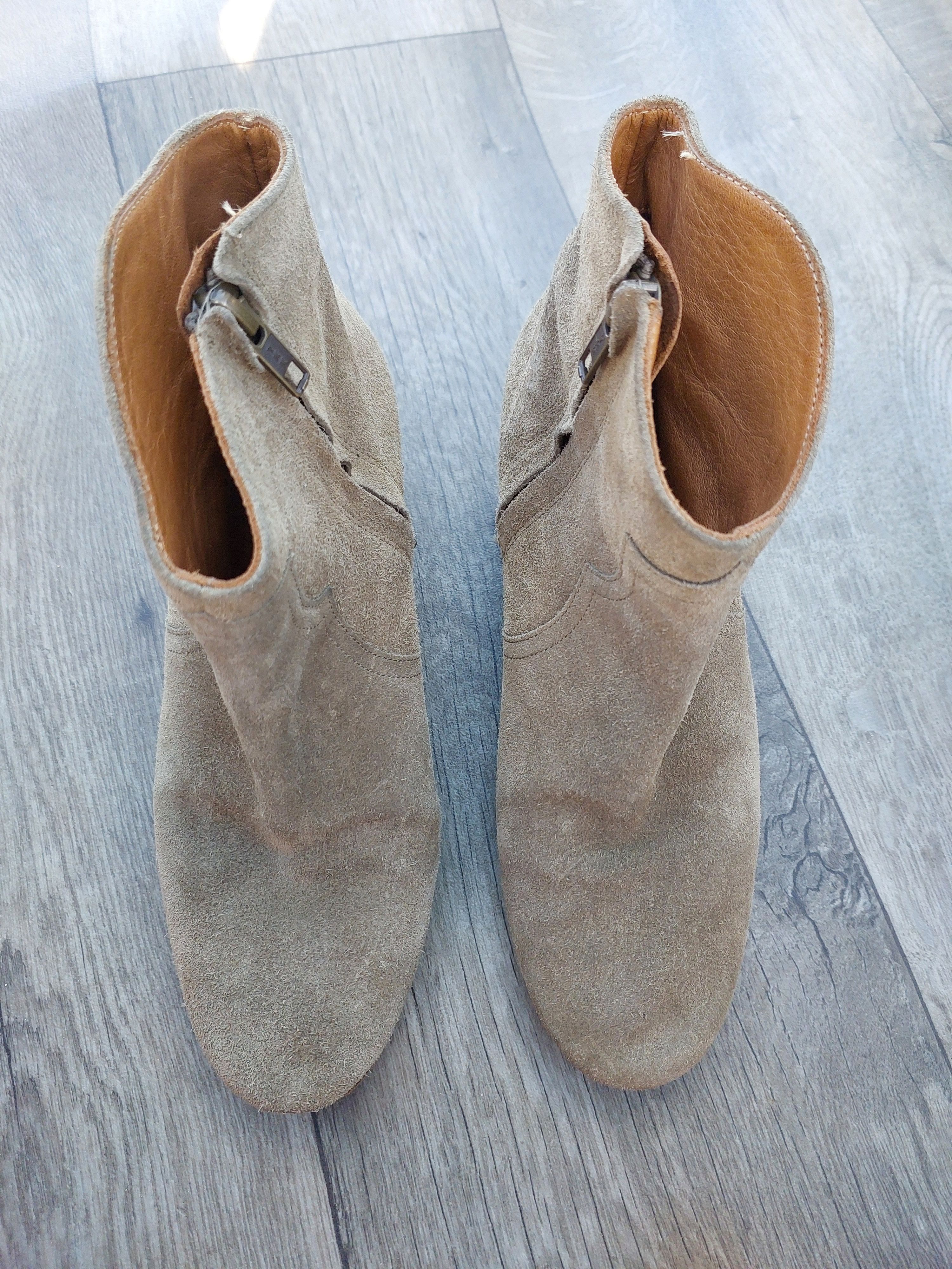 Isabel Marant Isabel Marant Dicker Taupe Grey Suede Leather. Size US 8 / IT 38 - 10 Thumbnail