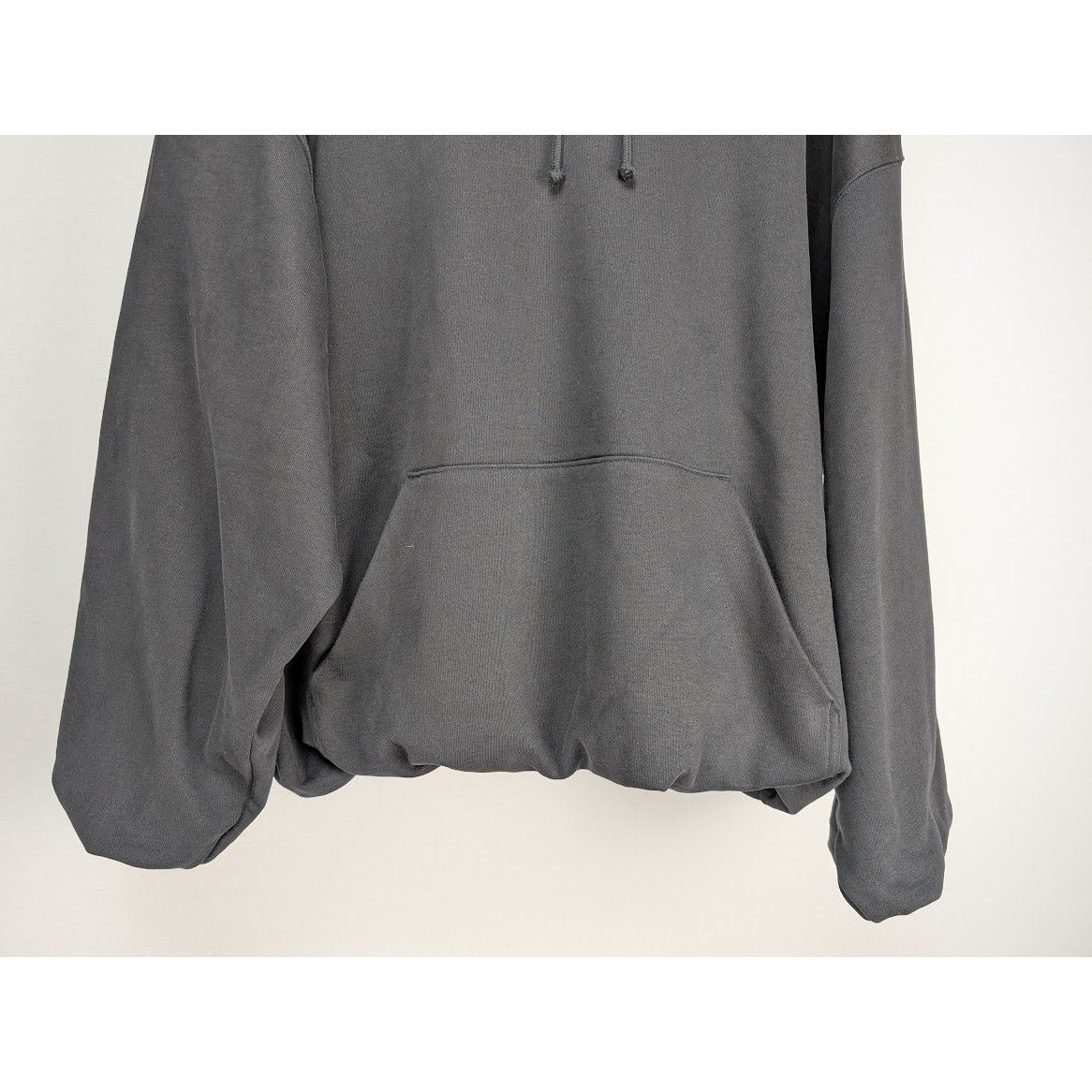 Vetements o1rshd1 Hoodie with Vetements Logo in Black Size US S / EU 44-46 / 1 - 5 Thumbnail