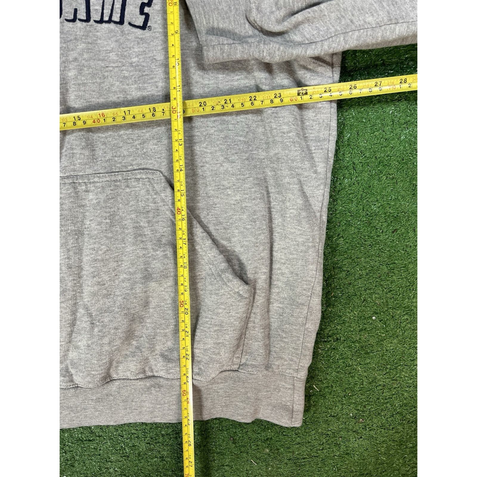 Other Notre Dame Fighting Irish Gray Mens Hoodie Size LG Size US L / EU 52-54 / 3 - 4 Thumbnail