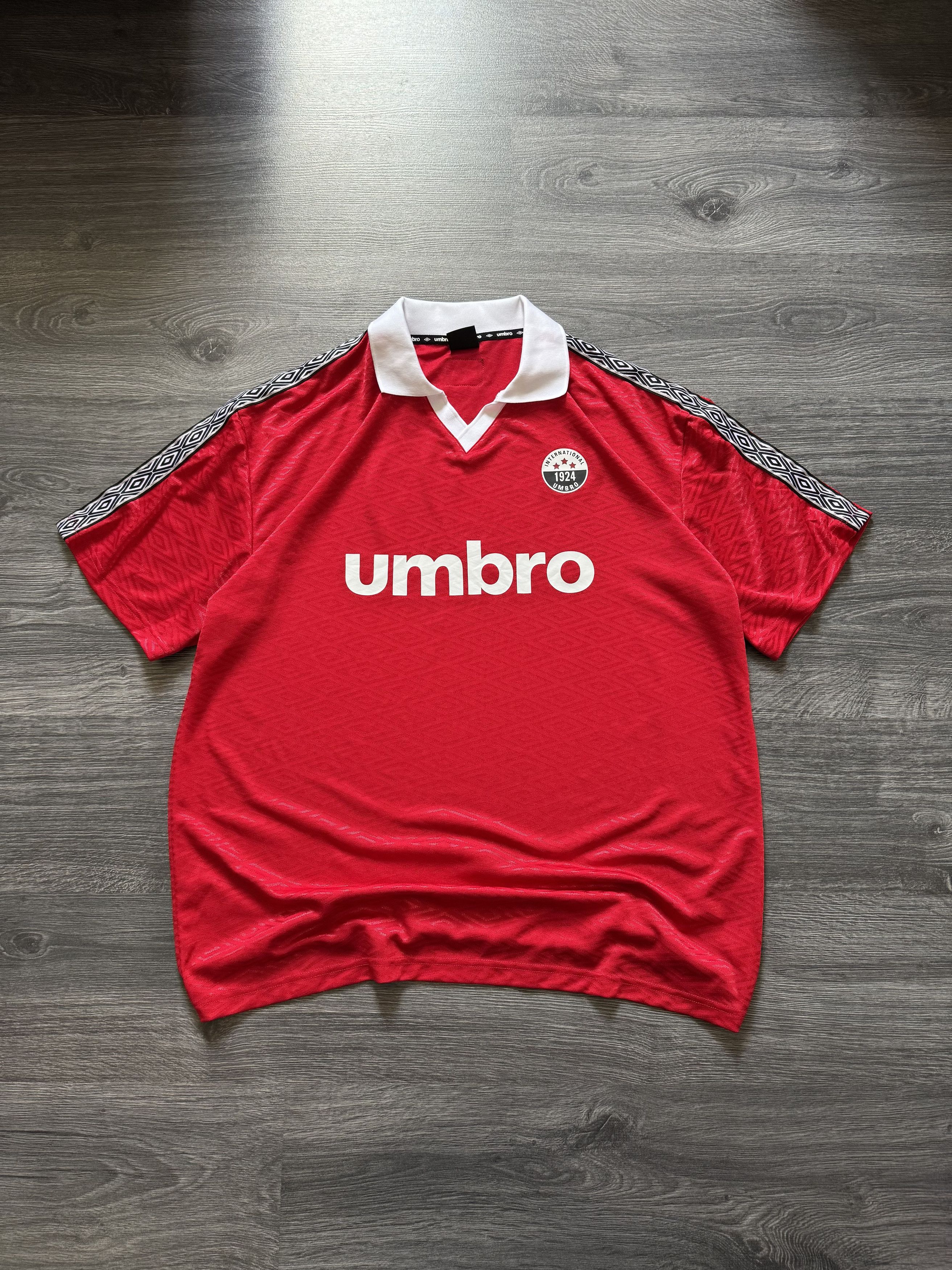 Umbro Vintage Umbro Soccer Jersey Shirt Football 2XL Size US XXL / EU 58 / 5 - 4 Thumbnail