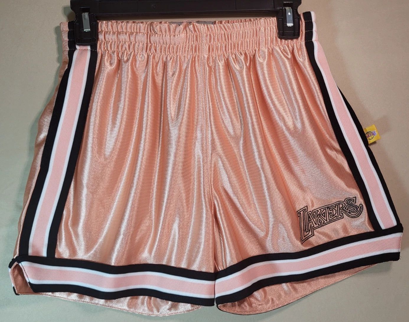 Mitchell & Ness Mitchell & Ness Womens Los Angeles LAKERS NBA Shorts Pink Size 26" / US 2 / IT 38 - 1 Thumbnail