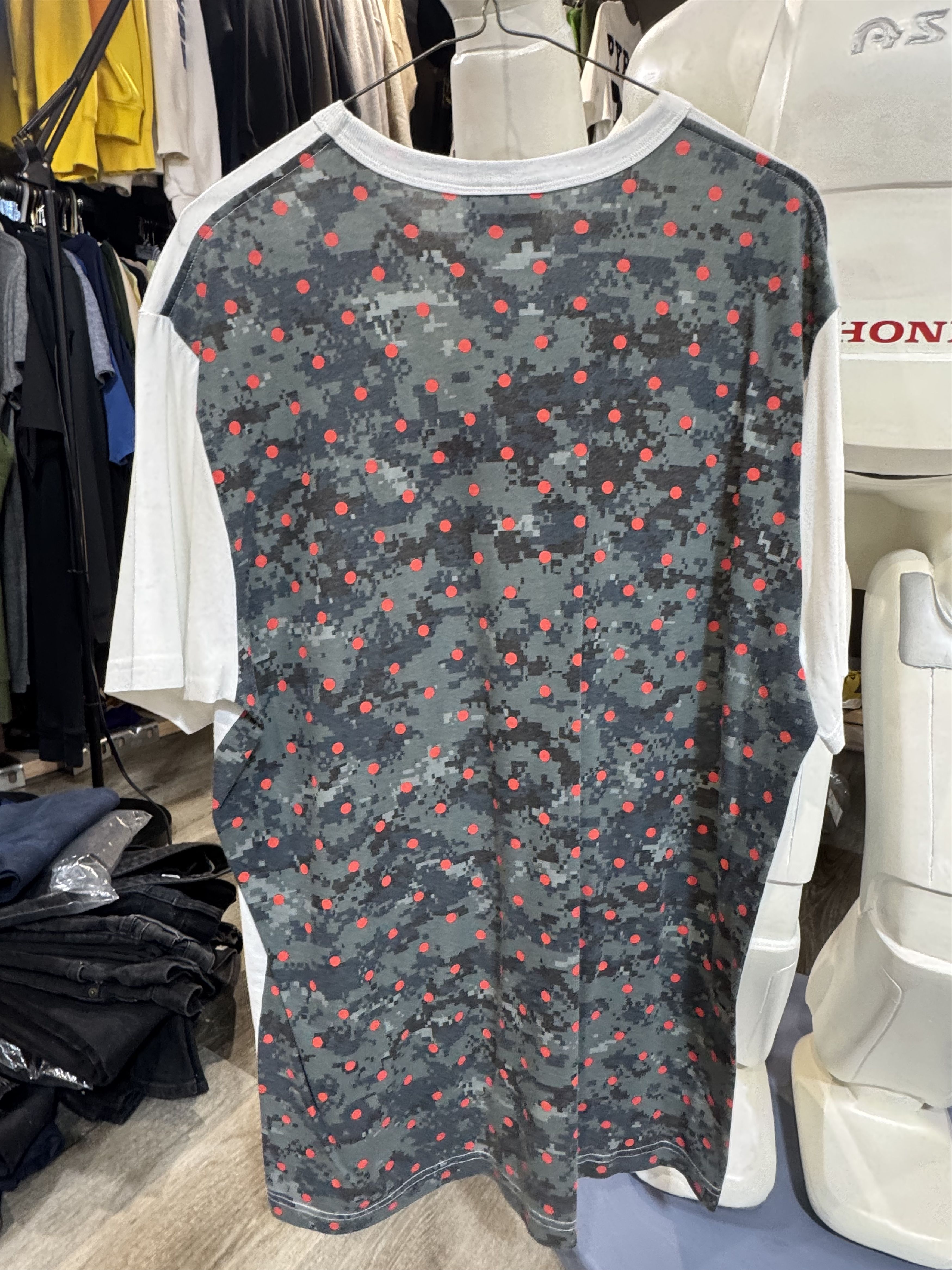 Comme des Garcons SHIRT × Nike × Supreme Supreme x Comme des Garçons SHIRT Mirror Inverted Box Logo Size US XL / EU 56 / 4 - 2 Thumbnail