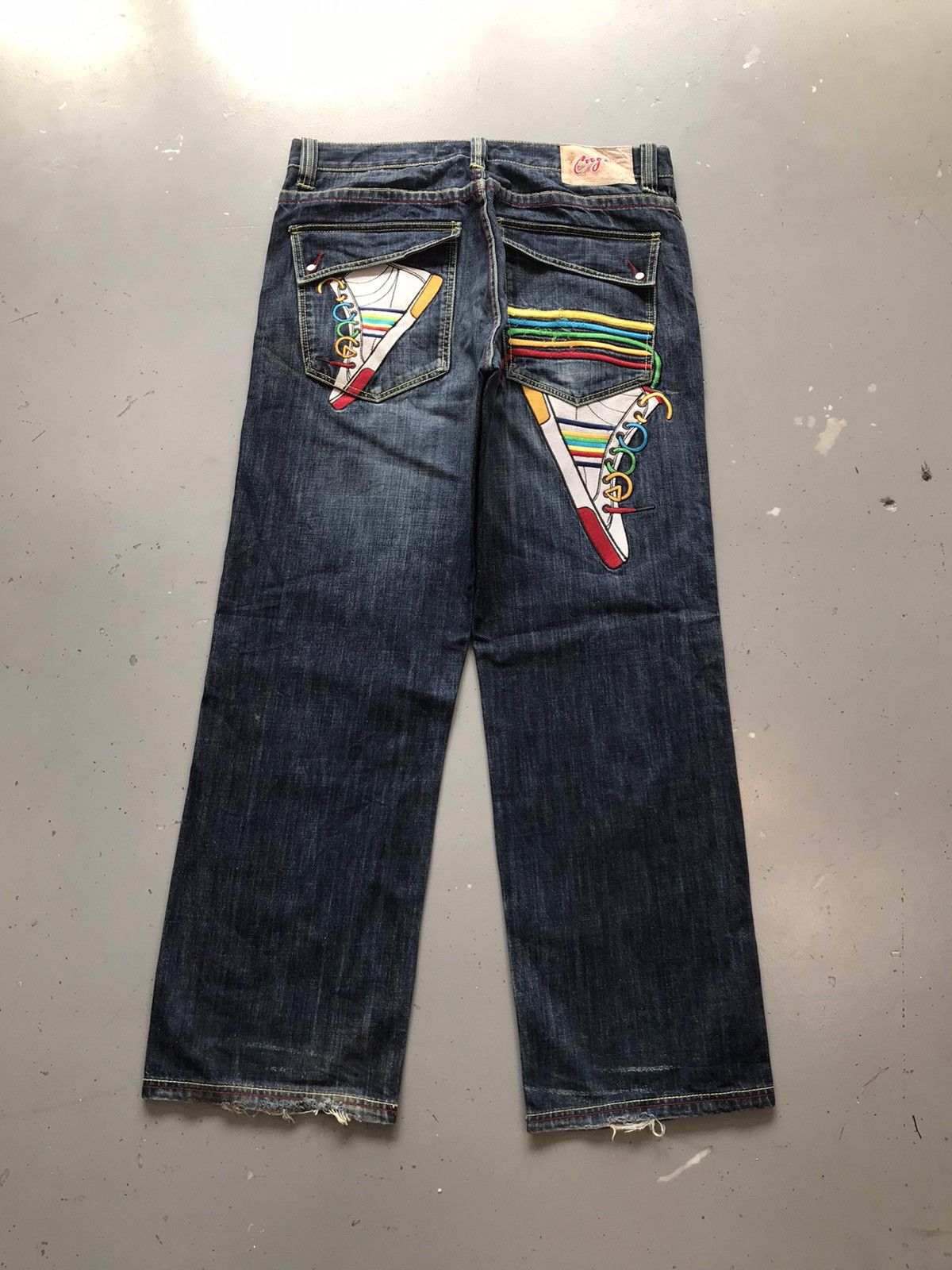 Coogi × Vintage Vintage Coogi crazy shoes embroidered rainbow loose denim Size US 36 / EU 52 - 1 Thumbnail