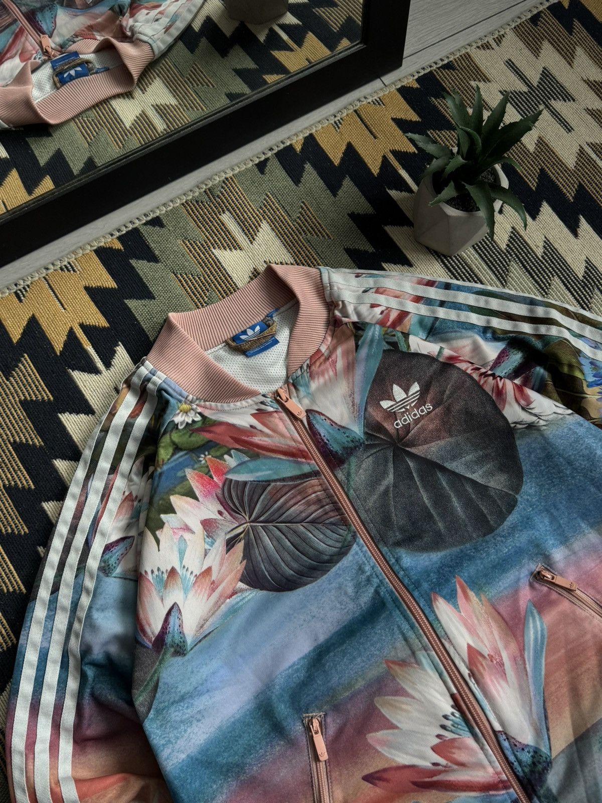 Adidas RARE❗️Vintage Adidas Originals Trefoil Floral Jacket Size S / US 4 / IT 40 - 5 Thumbnail