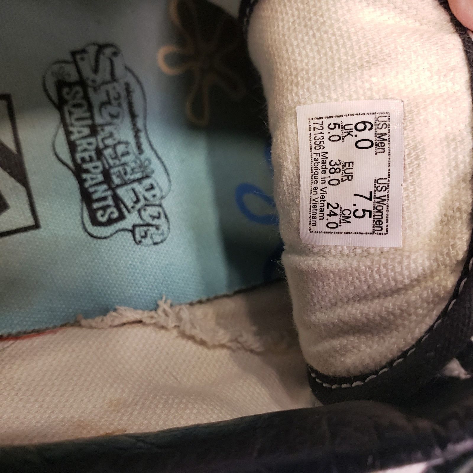 Vans Vans SpongeBob SquarePants Old Skool Off The Wall Womens 7.5 Size US 7.5 / IT 37.5 - 12 Thumbnail