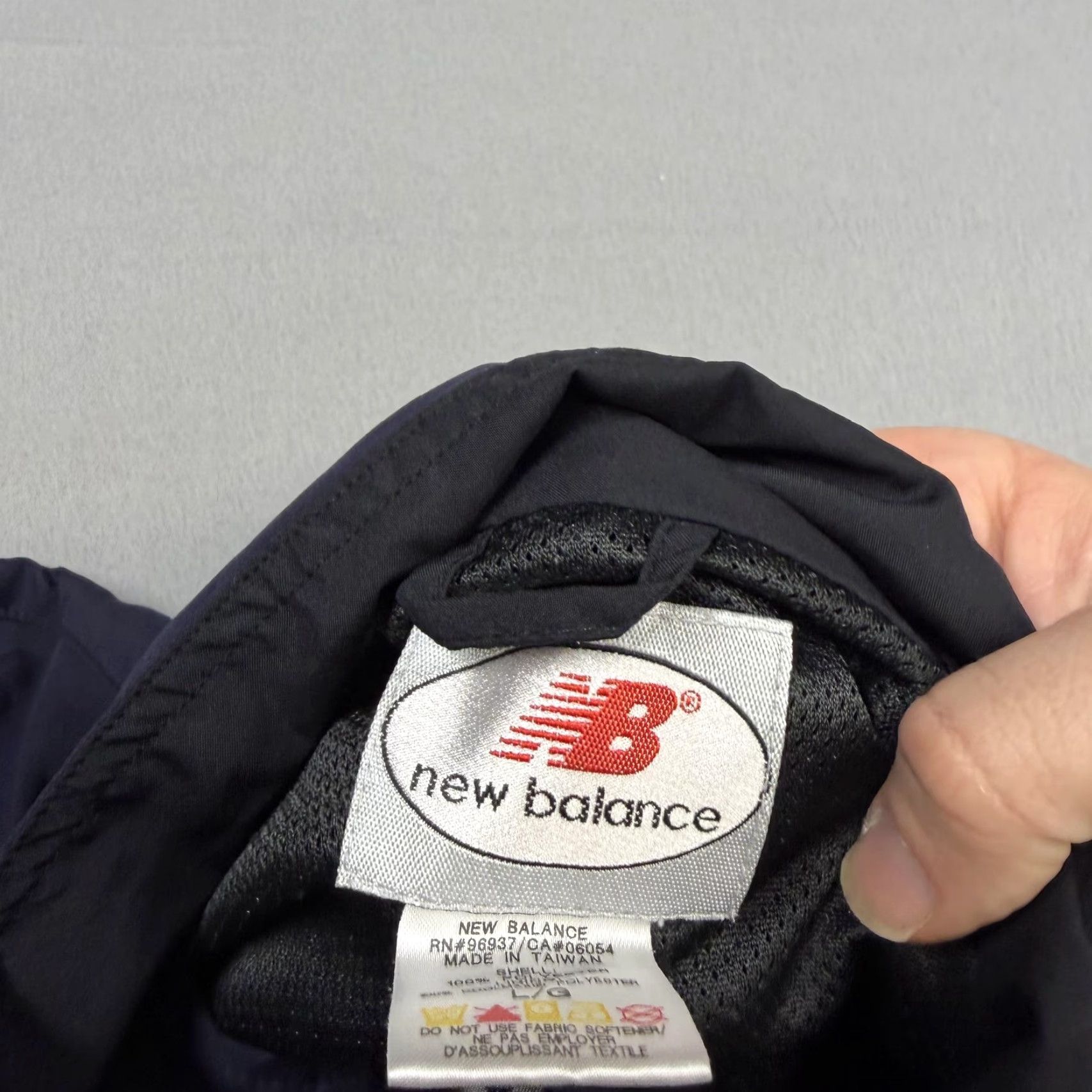 New Balance VINTAGE New Balance Jacket Mens L Blue 1/4 Zip Windbreaker Pockets Alaska Club Logo Size US L / EU 52-54 / 3 - 4 Thumbnail