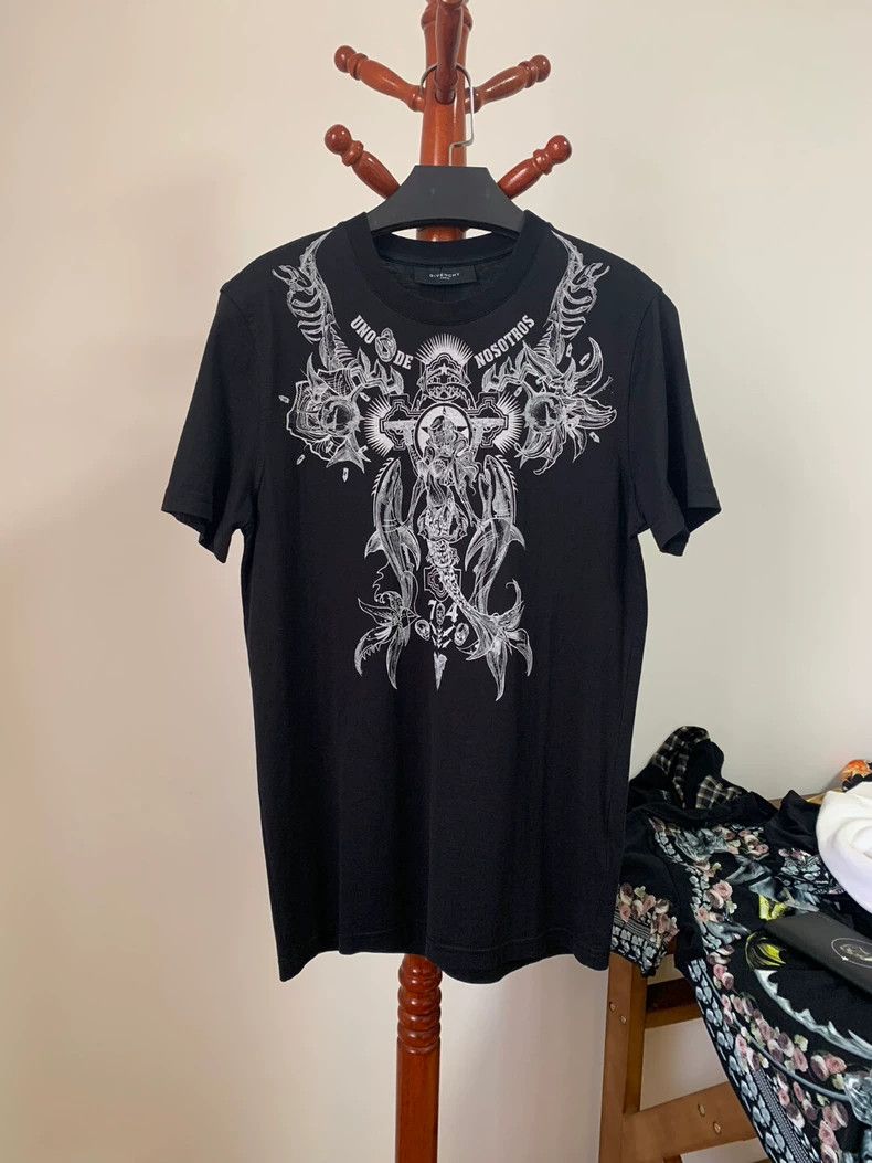 Givenchy Givenchy GVC Mermaid Short-sleeved Shirt 2506-Nextarrow Size US XS / EU 42 / 0 - 1 Thumbnail