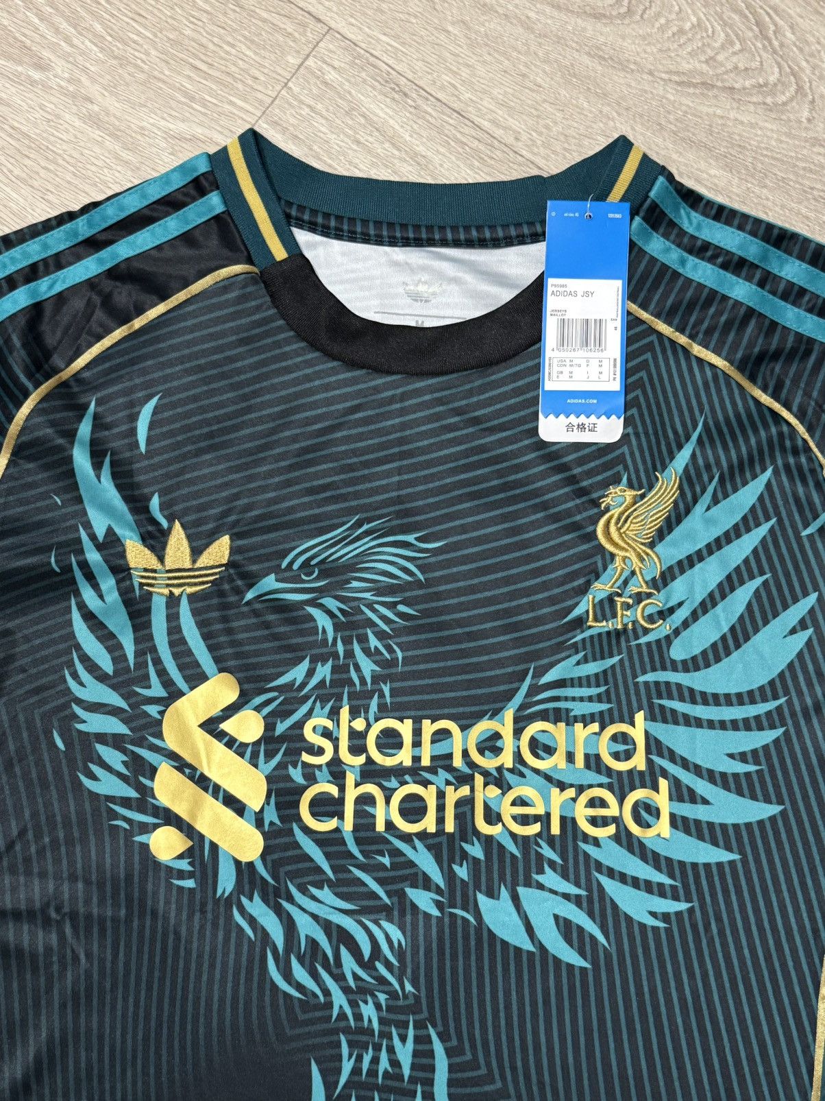 Adidas 🔷Adidas Liverpool Salah #11 Soccer jersey Phoenix Big logo🔷 Size US M / EU 48-50 / 2 - 3 Thumbnail