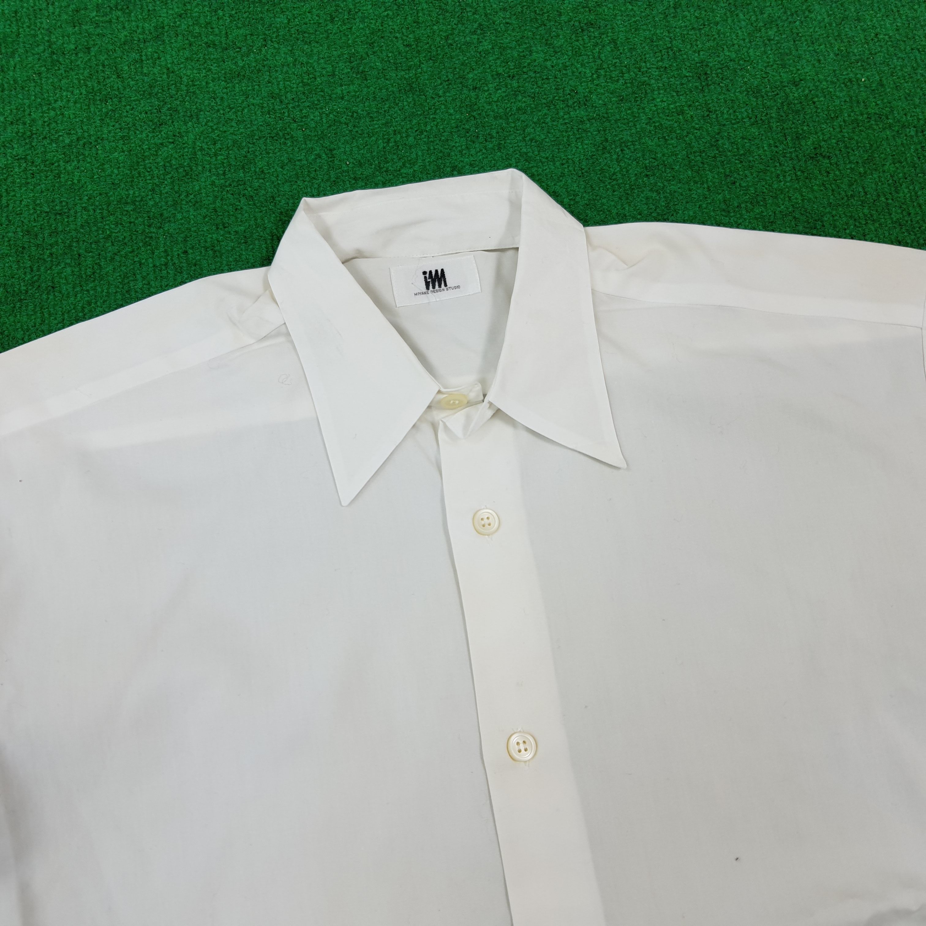 Issey Miyake × Japanese Brand × Vintage Vintage IM Issey Miyake Japan Designer Button Up Shirt Size US M / EU 48-50 / 2 - 2 Thumbnail