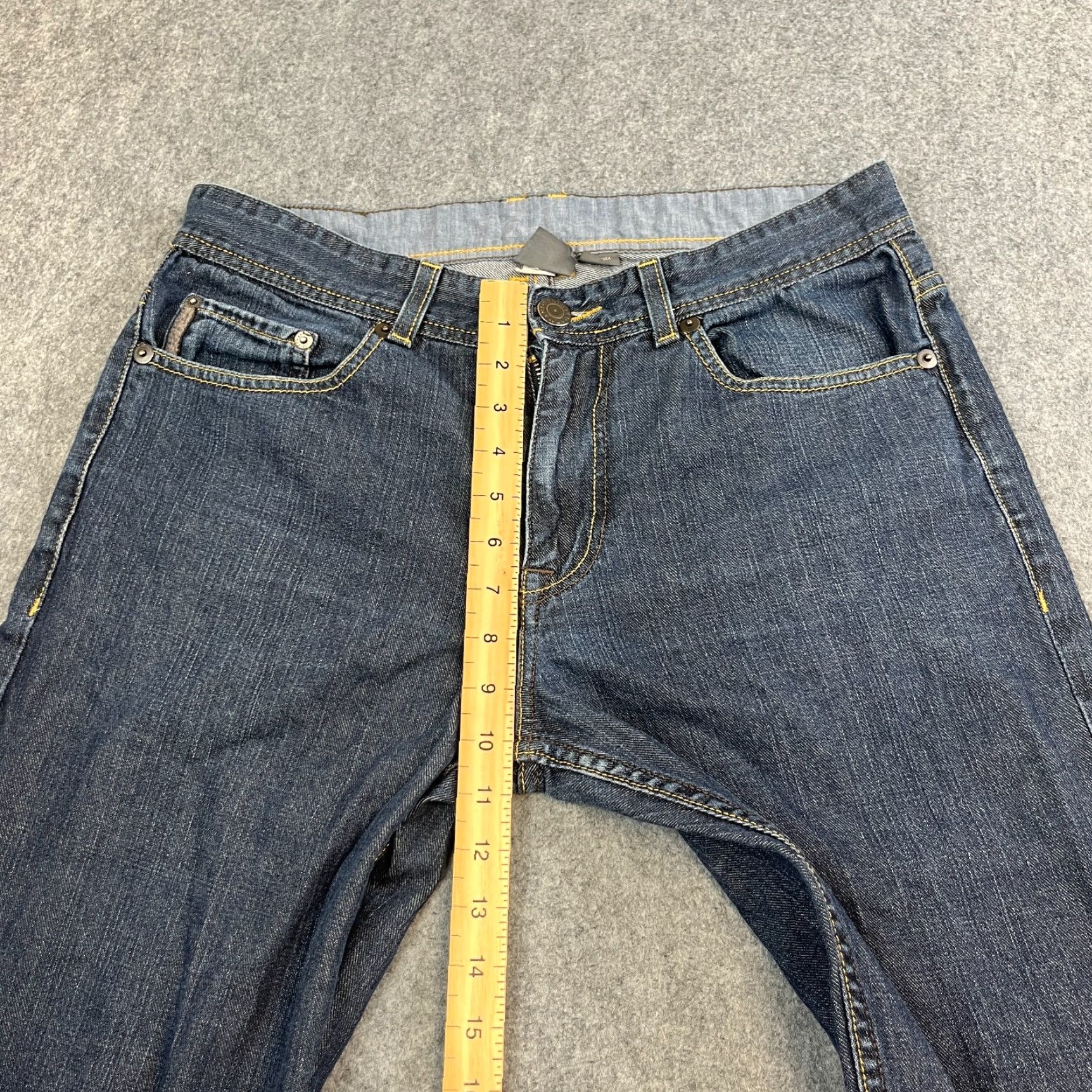 Armani Exchange Armani Exchange Jeans Straight 32 30 Dark Blue Indigo Raw Denim USA Made Mens Jeans Regular 32in Blue 5-Pocket Design Modern Casual Mens Size US 32 / EU 48 - 5 Thumbnail