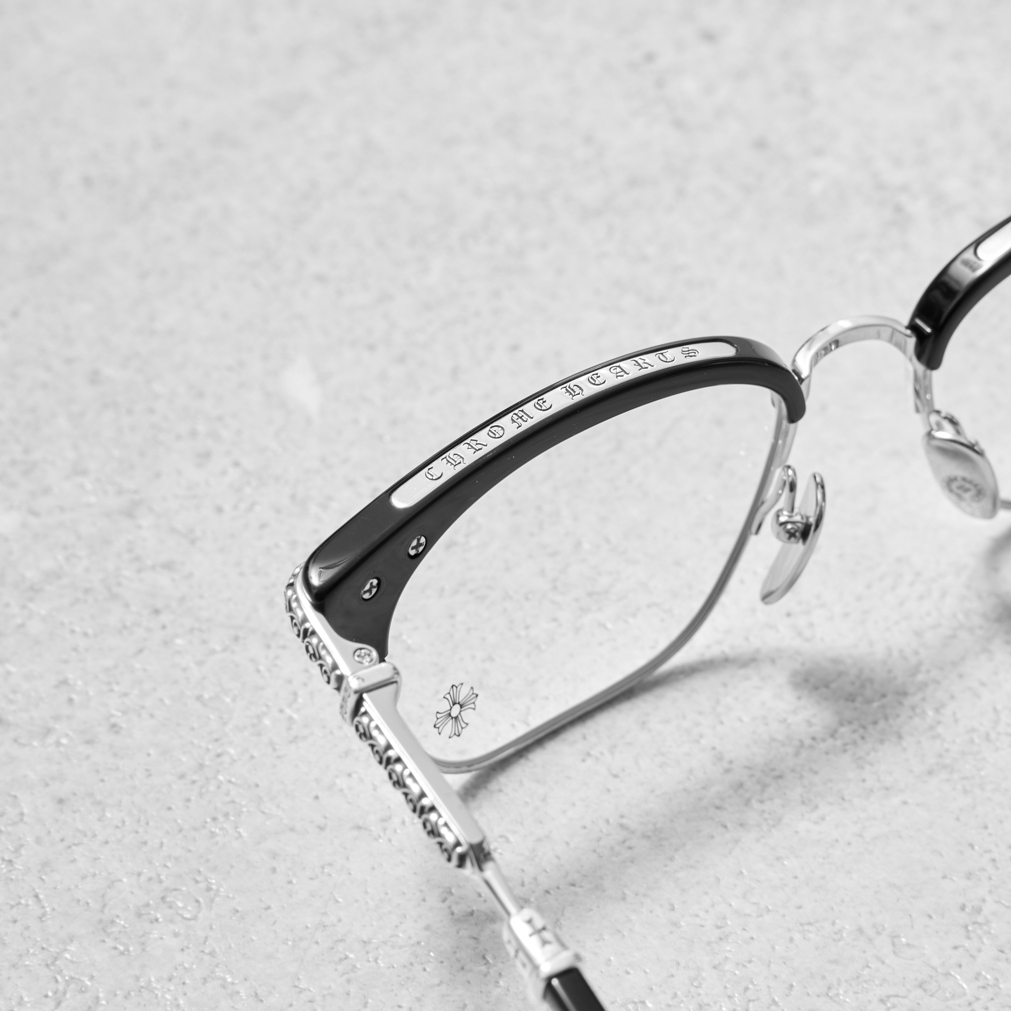 Chrome Hearts CHROME HEARTS VERTICAL SMILE II Size ONE SIZE - 4 Thumbnail