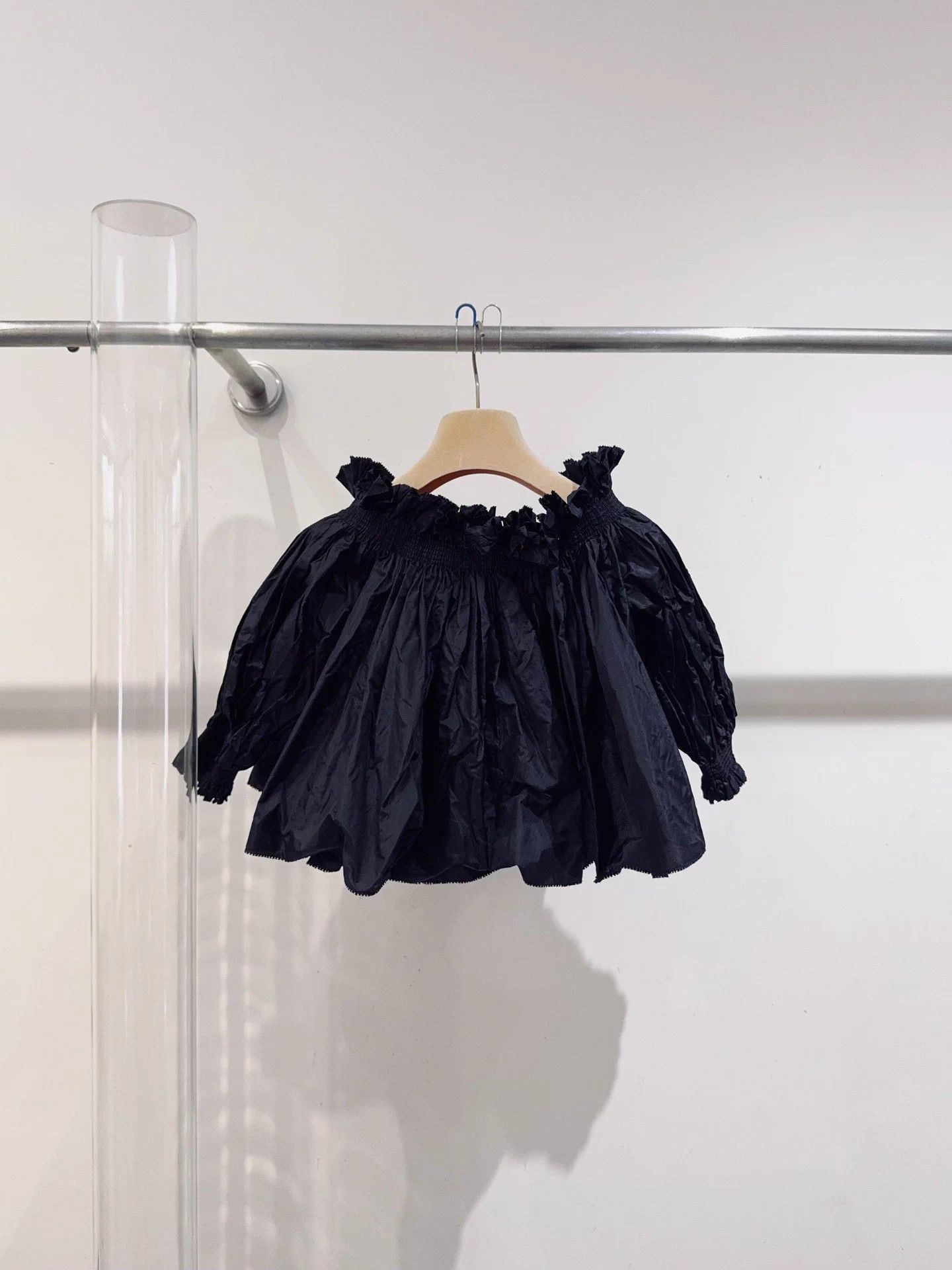 Dior Dior New Black Off-Shoulder Silk Top F36 Size XS / US 0-2 / IT 36-38 - 1 Thumbnail