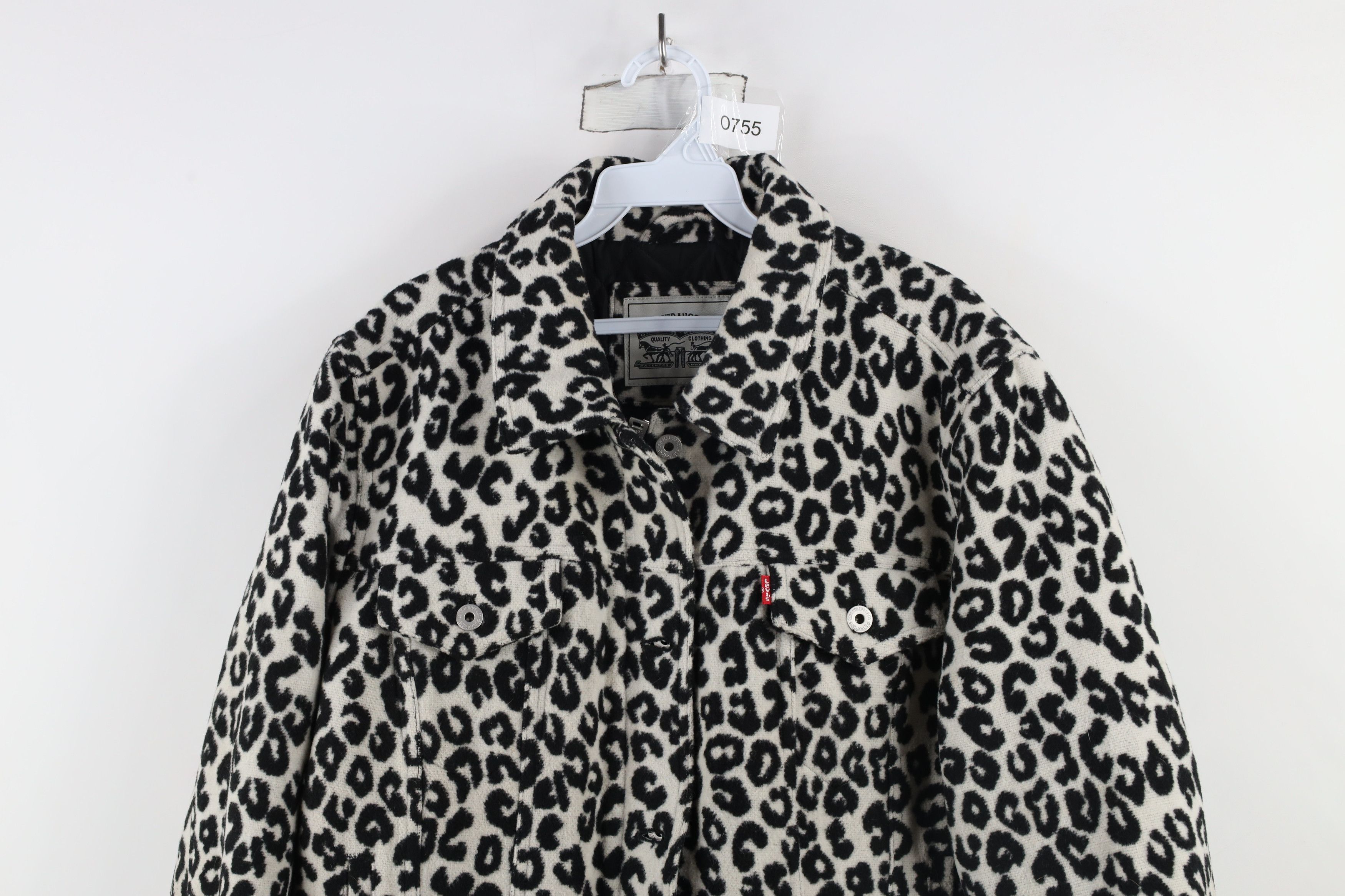 Levi's × Vintage Vintage Y2K Levis Cheetah Print Fleece Trucker Jacket Size L / US 10 / IT 46 - 2 Thumbnail
