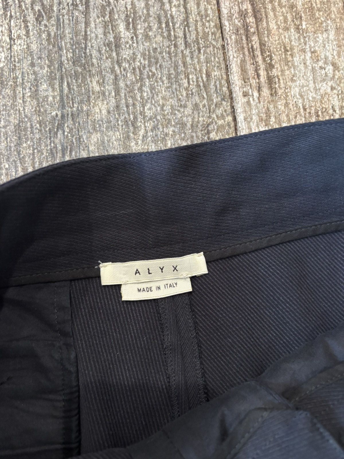 1017 ALYX 9SM Alyx Black Buckle Twill Shorts Size US 34 / EU 50 - 4 Thumbnail