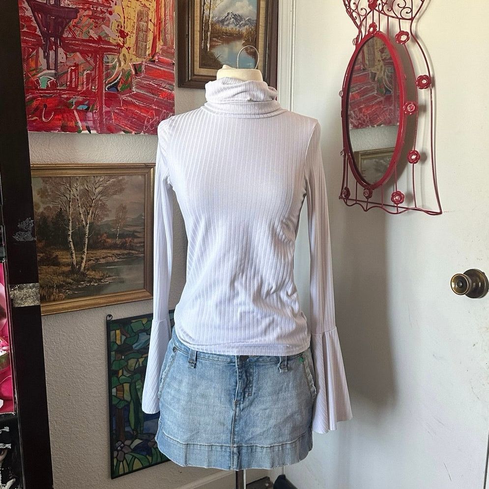 Other nastygal collection white ribbed long sleeve turtleneck top Size XS / US 0-2 / IT 36-38 - 1 Thumbnail