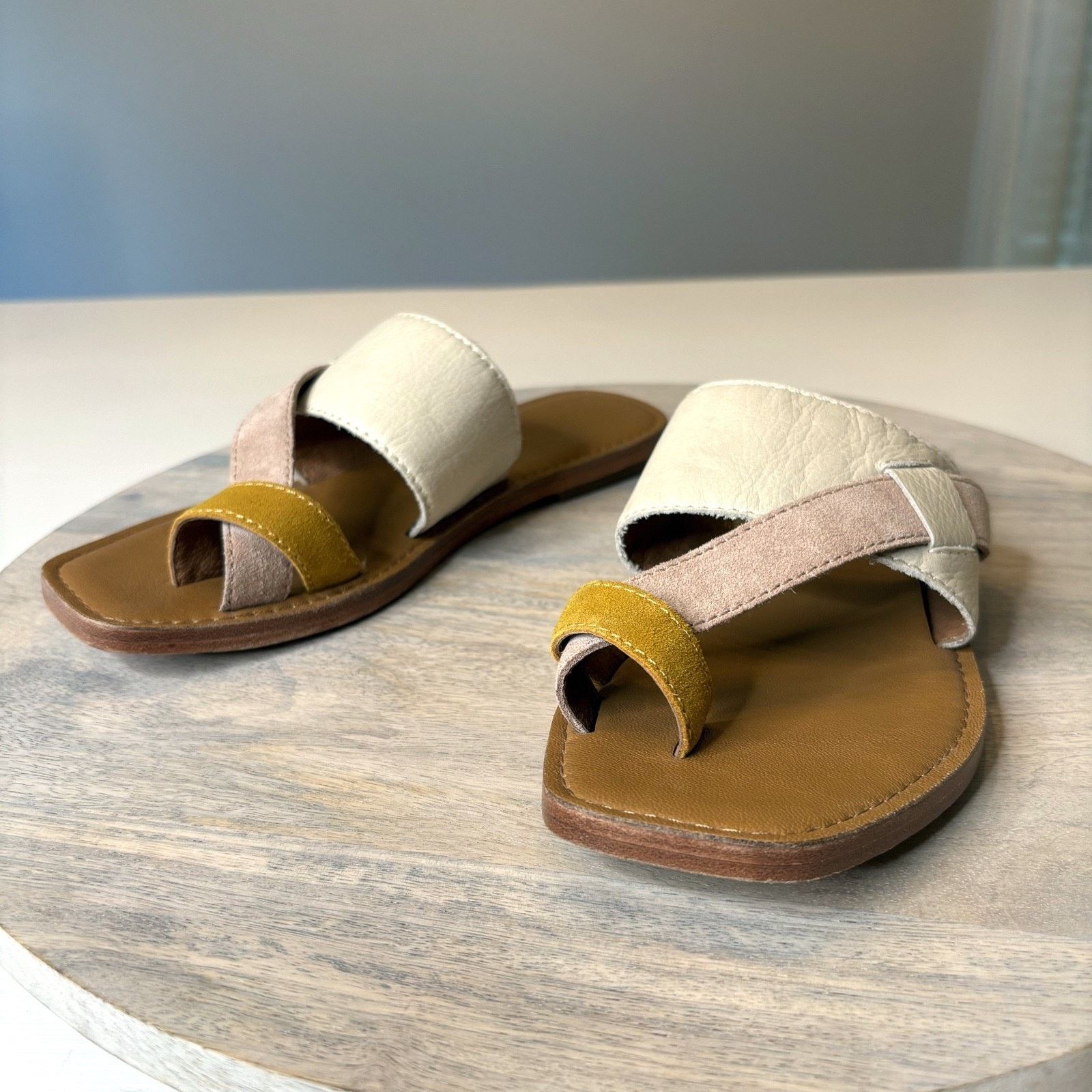 Frye Frye Felix Sandals Women's 7M Leather Slip On Slide Flats Size US 7 / IT 37 - 3 Thumbnail